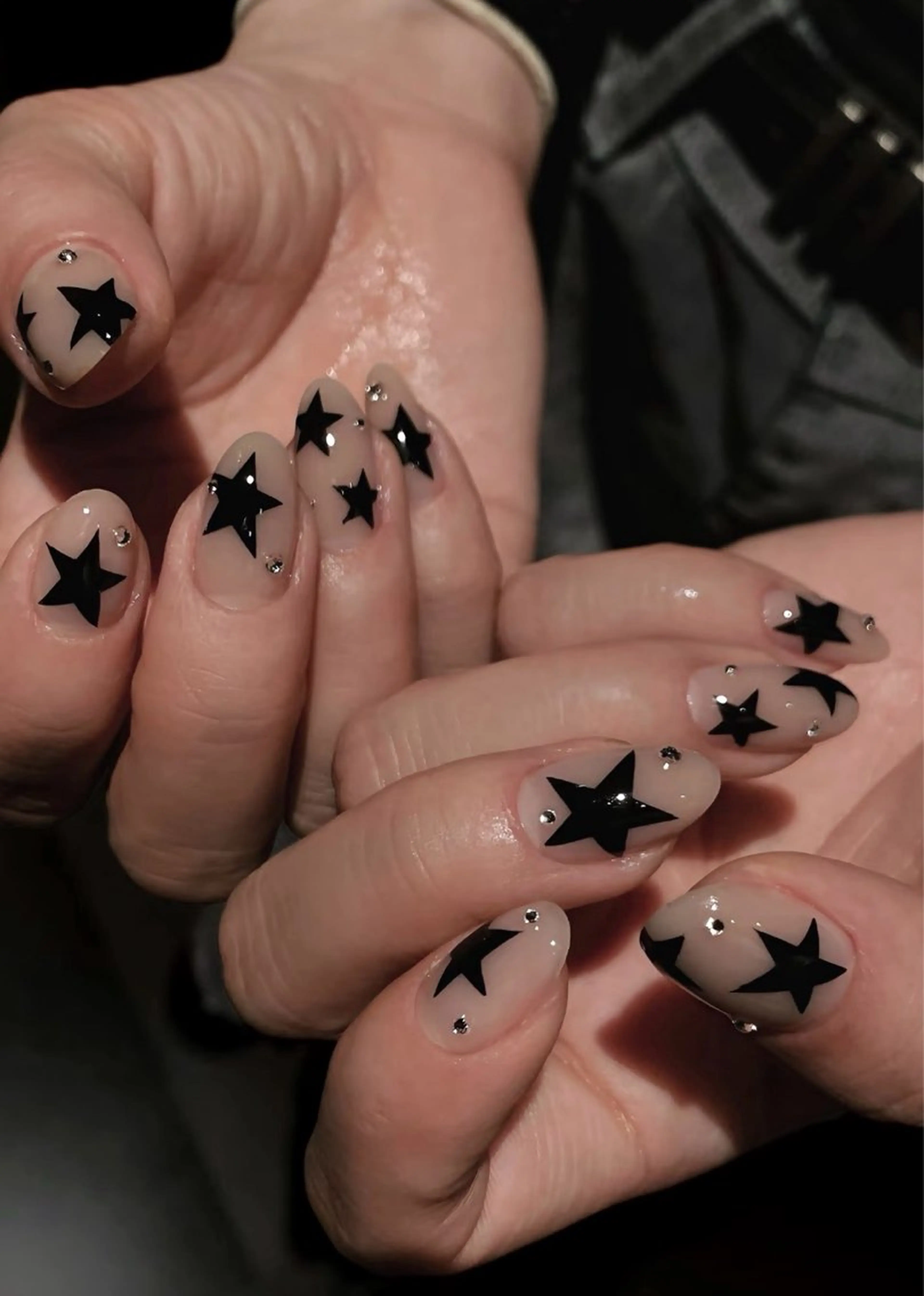 ネイル 桜ネイル フットネイル フレンチネイル グラデーション 氷ネイル・うるうるネイル ハンドネイル Lynn_ Nailのネイルデザイン