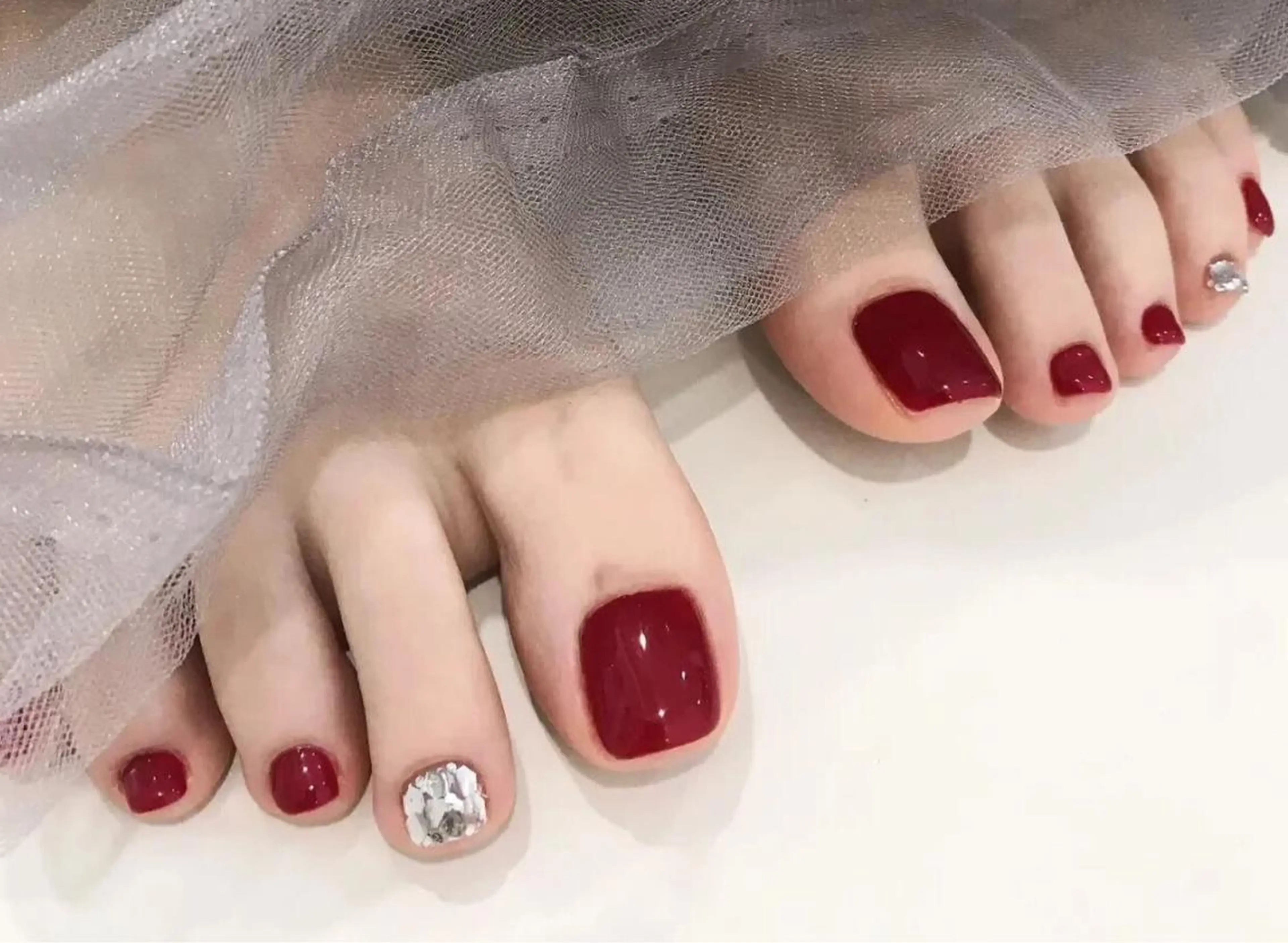 ネイル フットネイル MoonNail ユリ🌸のネイルデザイン