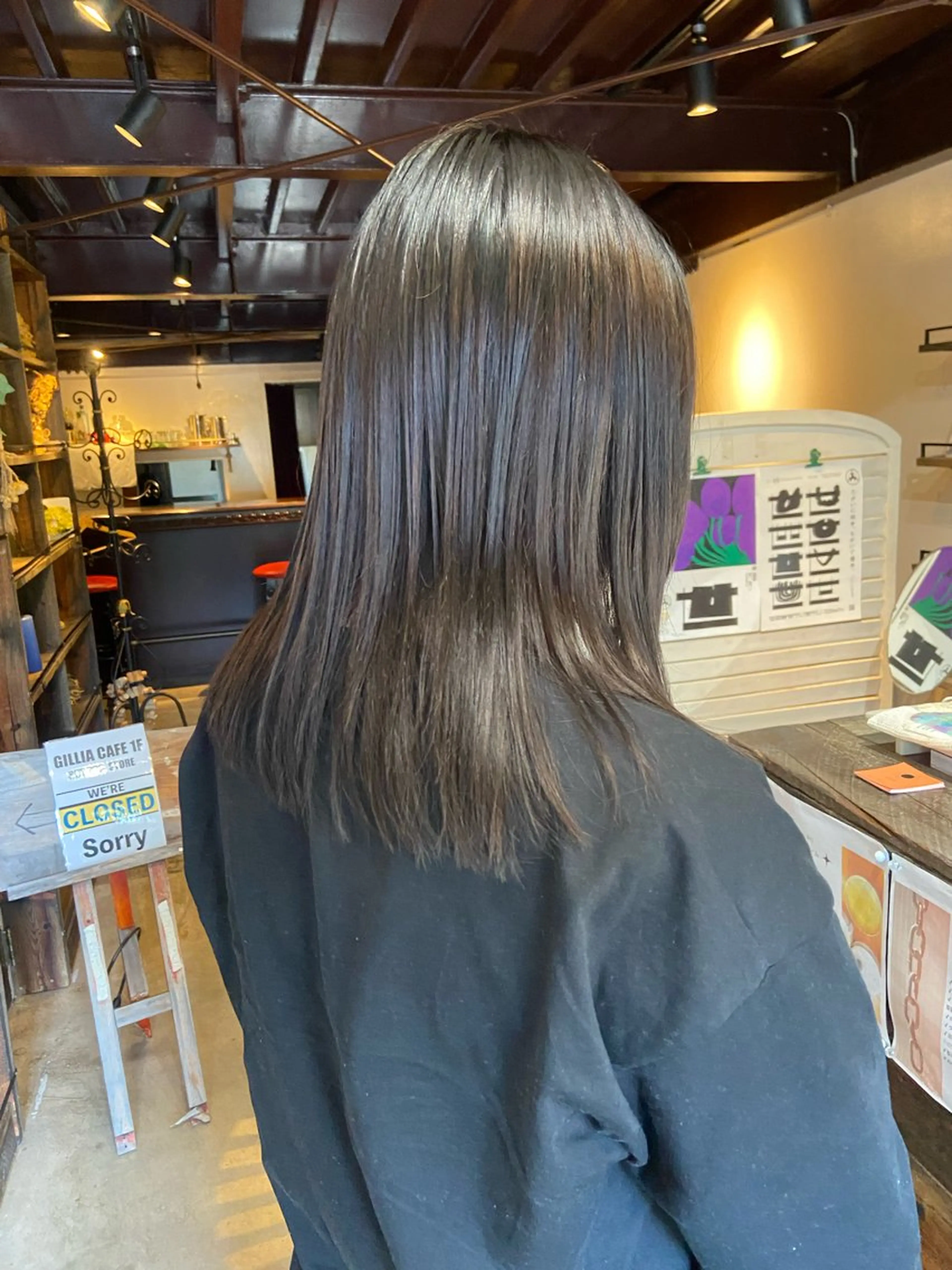 ミディアム カラー トリートメント カット ヘアカラー トリートメント 吉川 愛美李のヘアスタイル