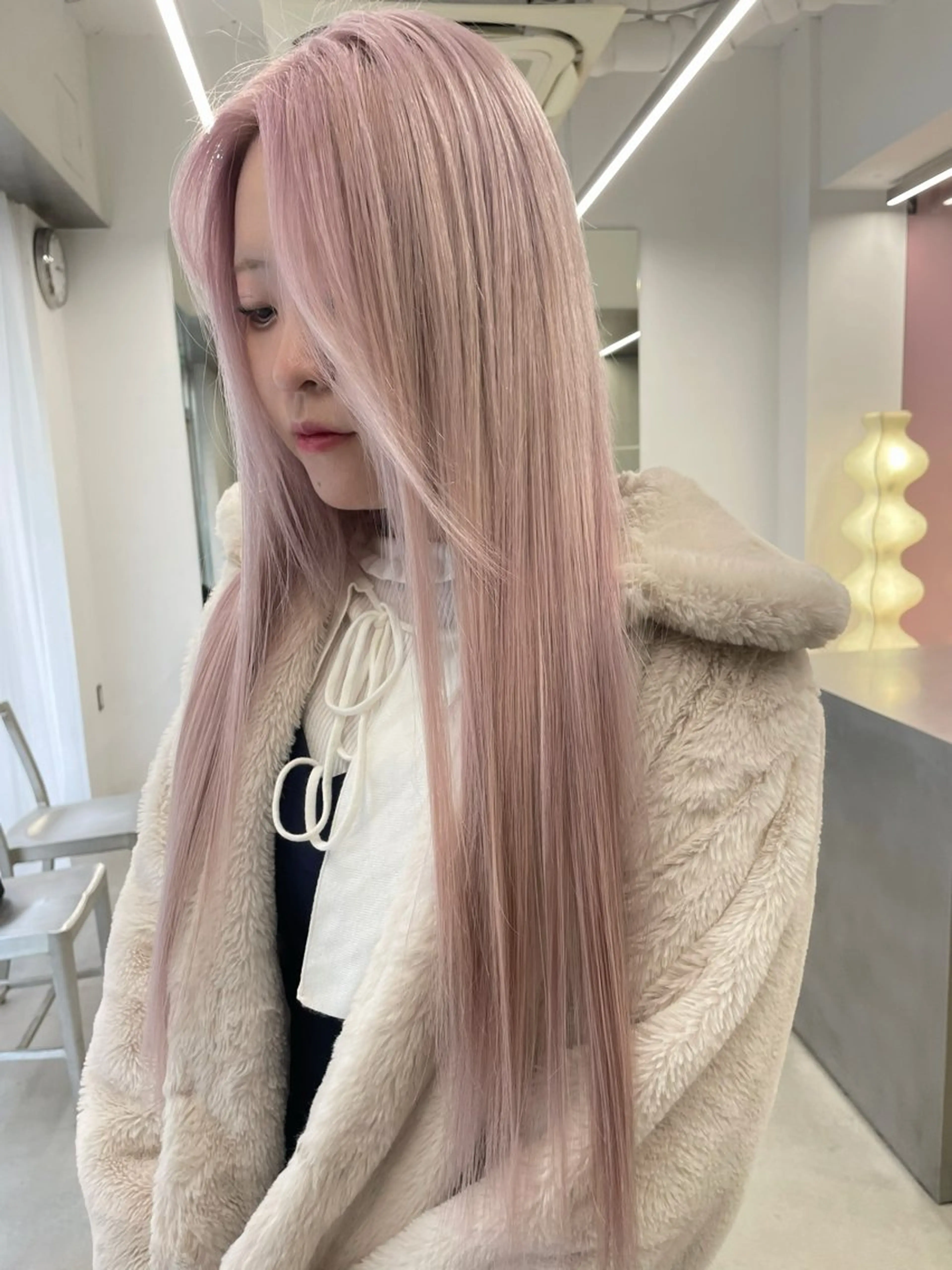 【ご新規様限定】ケアブリーチ使用((ダメージをしっかり補修))ダブルカラー+トリートメント💜✨の写真