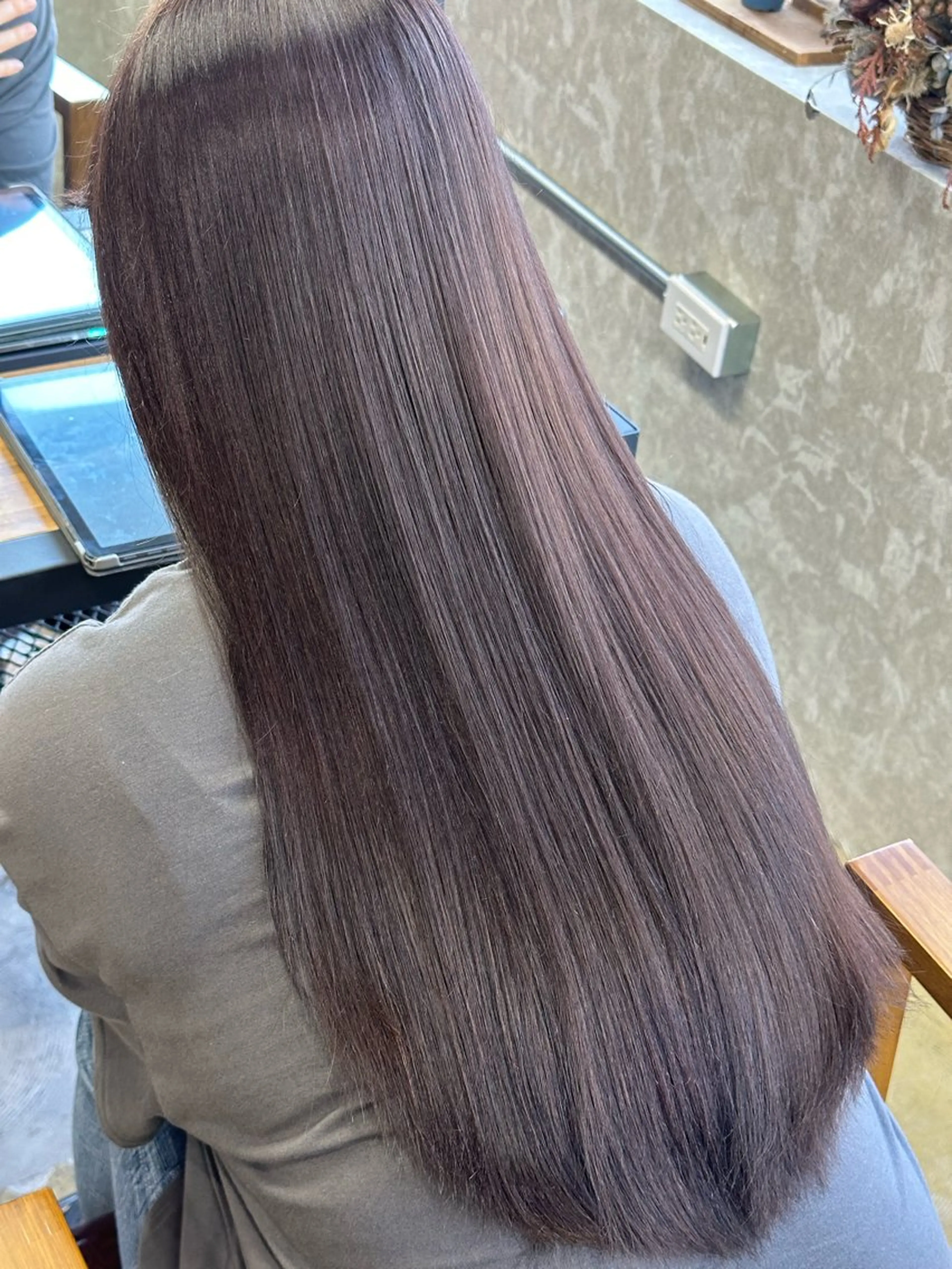 ロング カット ヘアカラー トリートメント 山口 智也のヘアスタイル