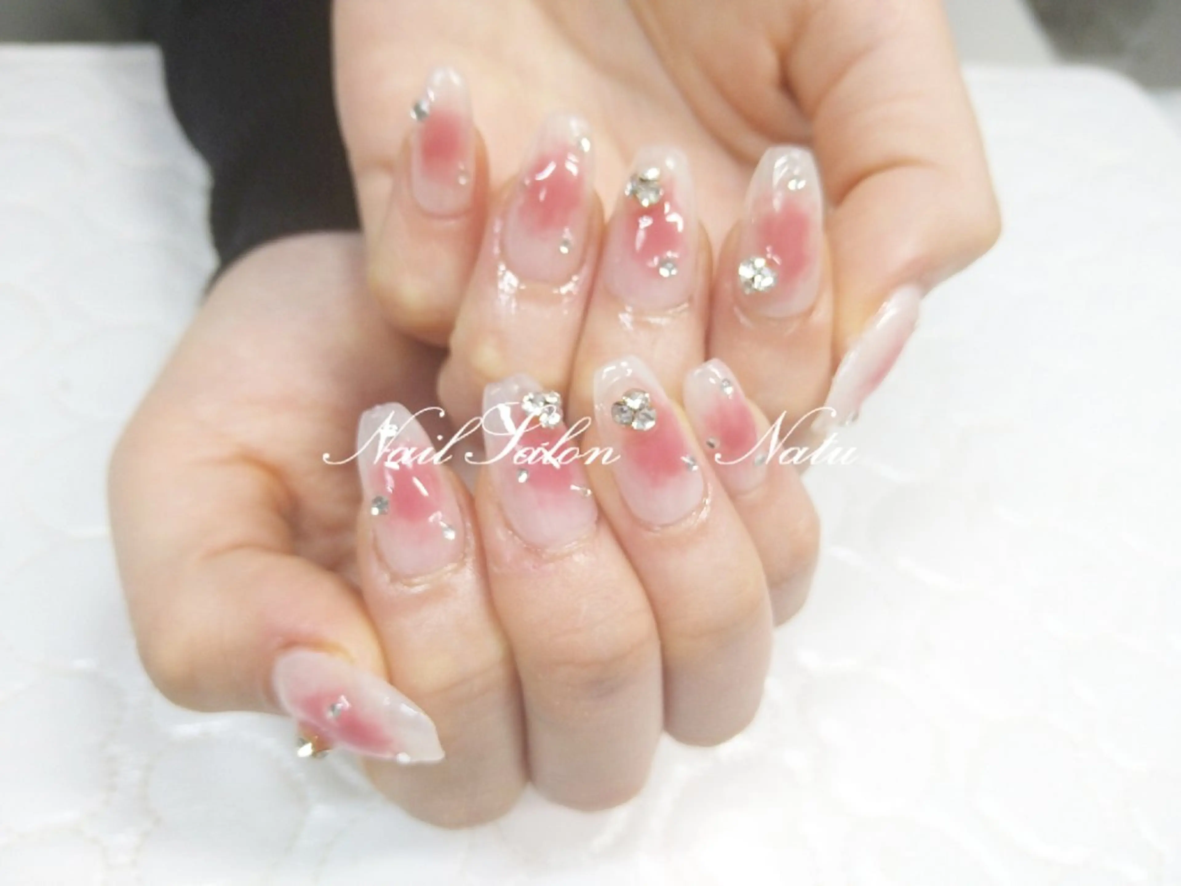 ネイル チークネイル 長さ出し nailsalon　 Natuのネイルデザイン