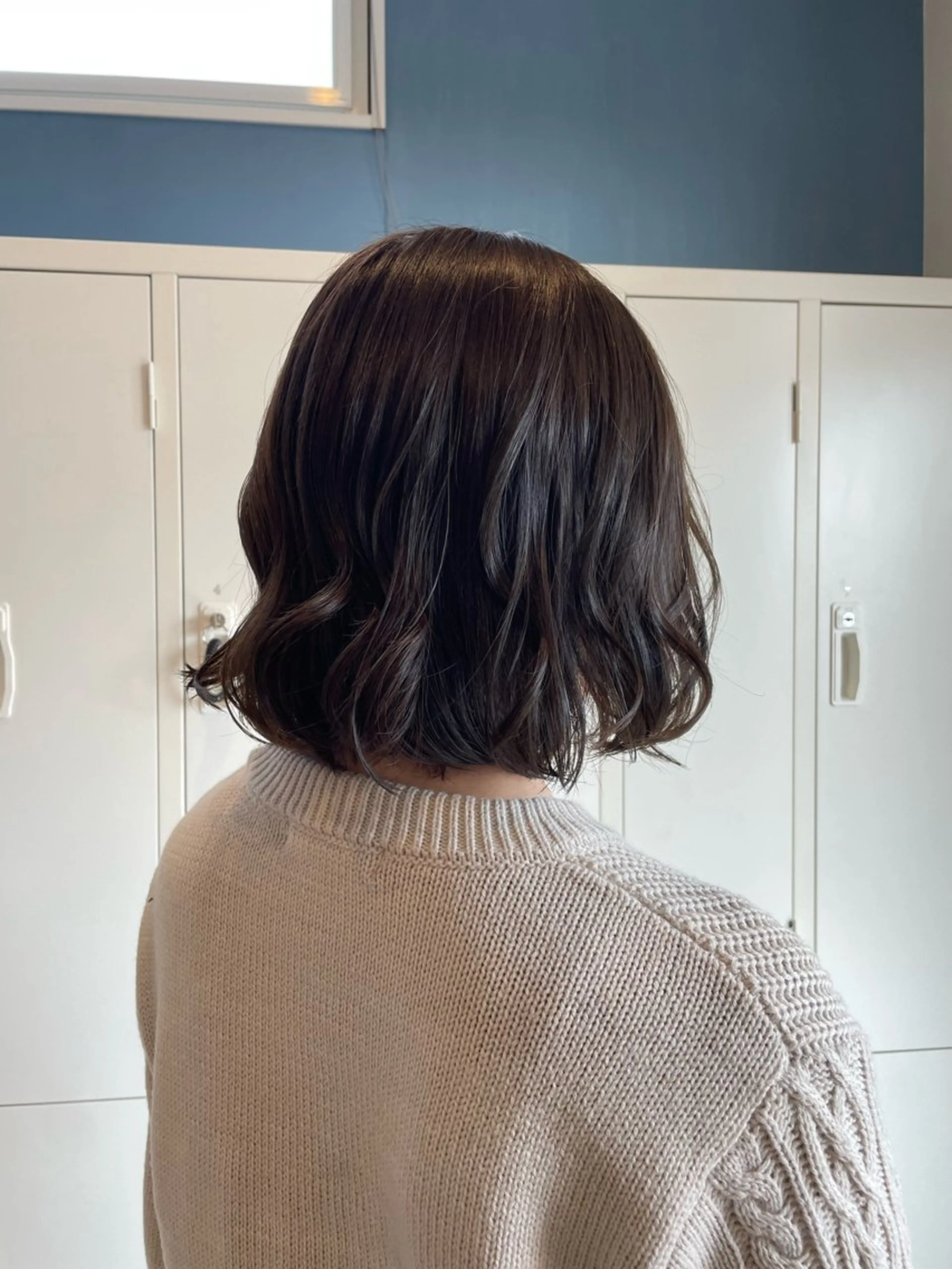 カラー オリーブカラー 伊藤 未夢のヘアスタイル