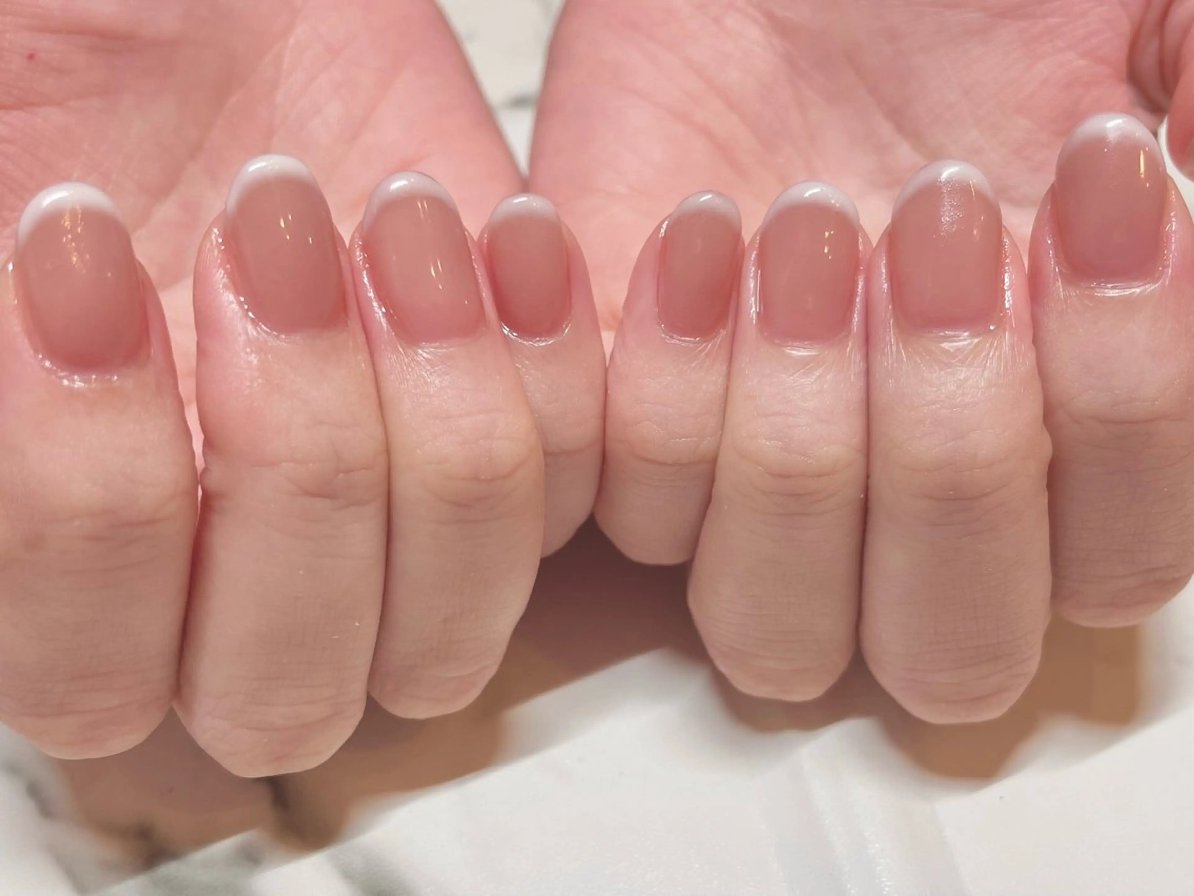 ネイル フレンチネイル ERI ARAIのネイルデザイン