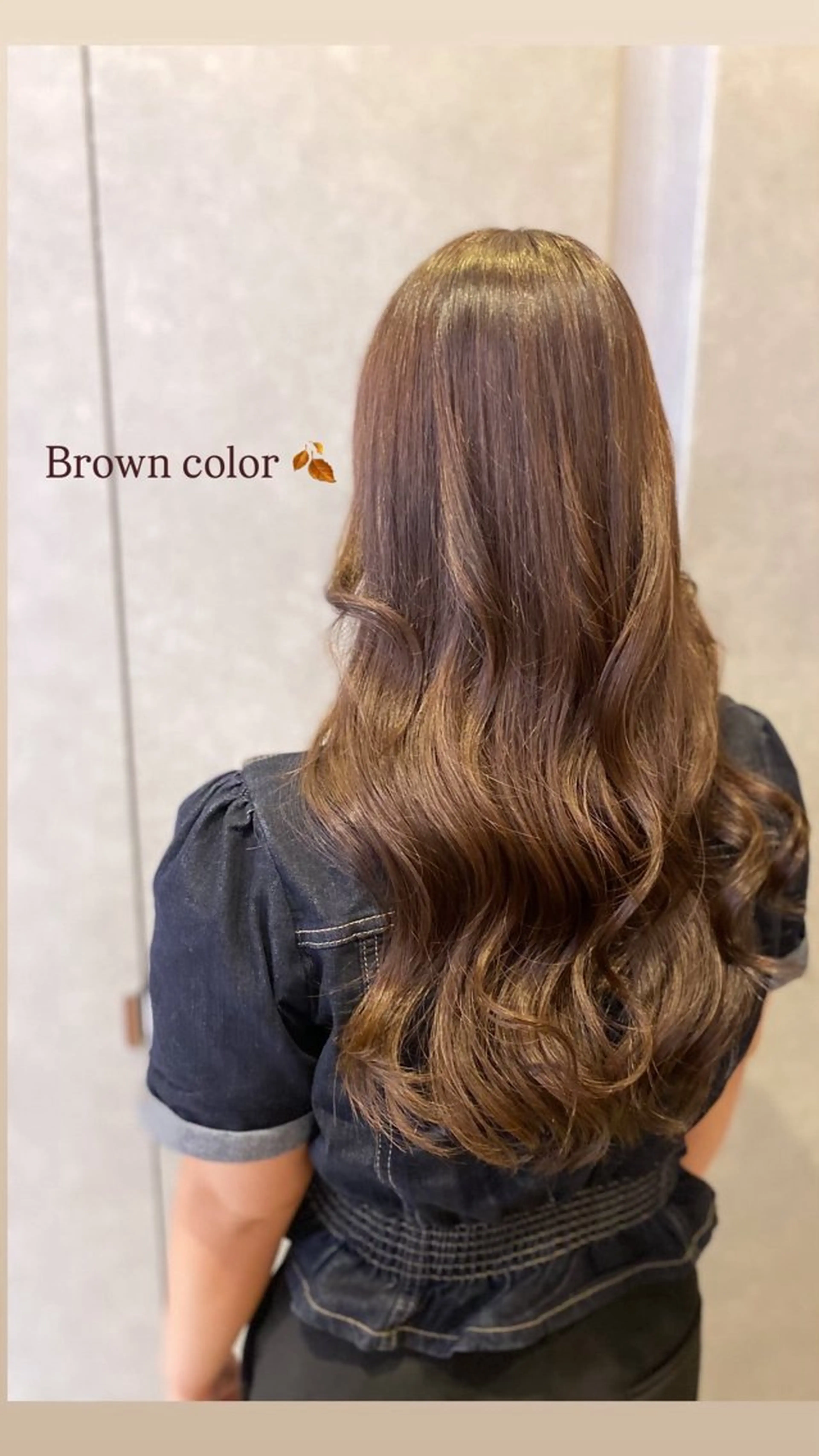 ロング ヘアカラー 宮本 実璃のヘアスタイル