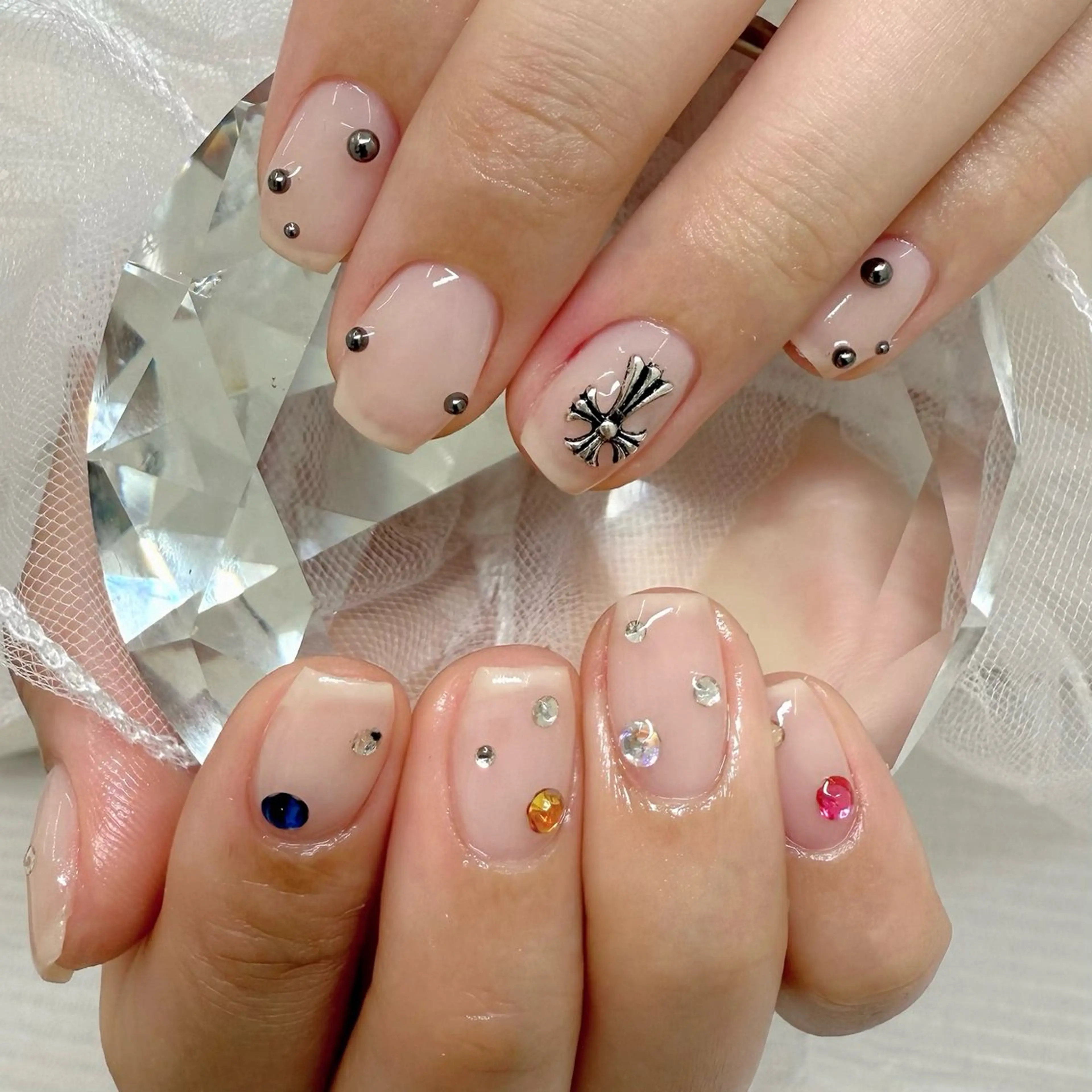 ショート Amie NAILのネイルデザイン