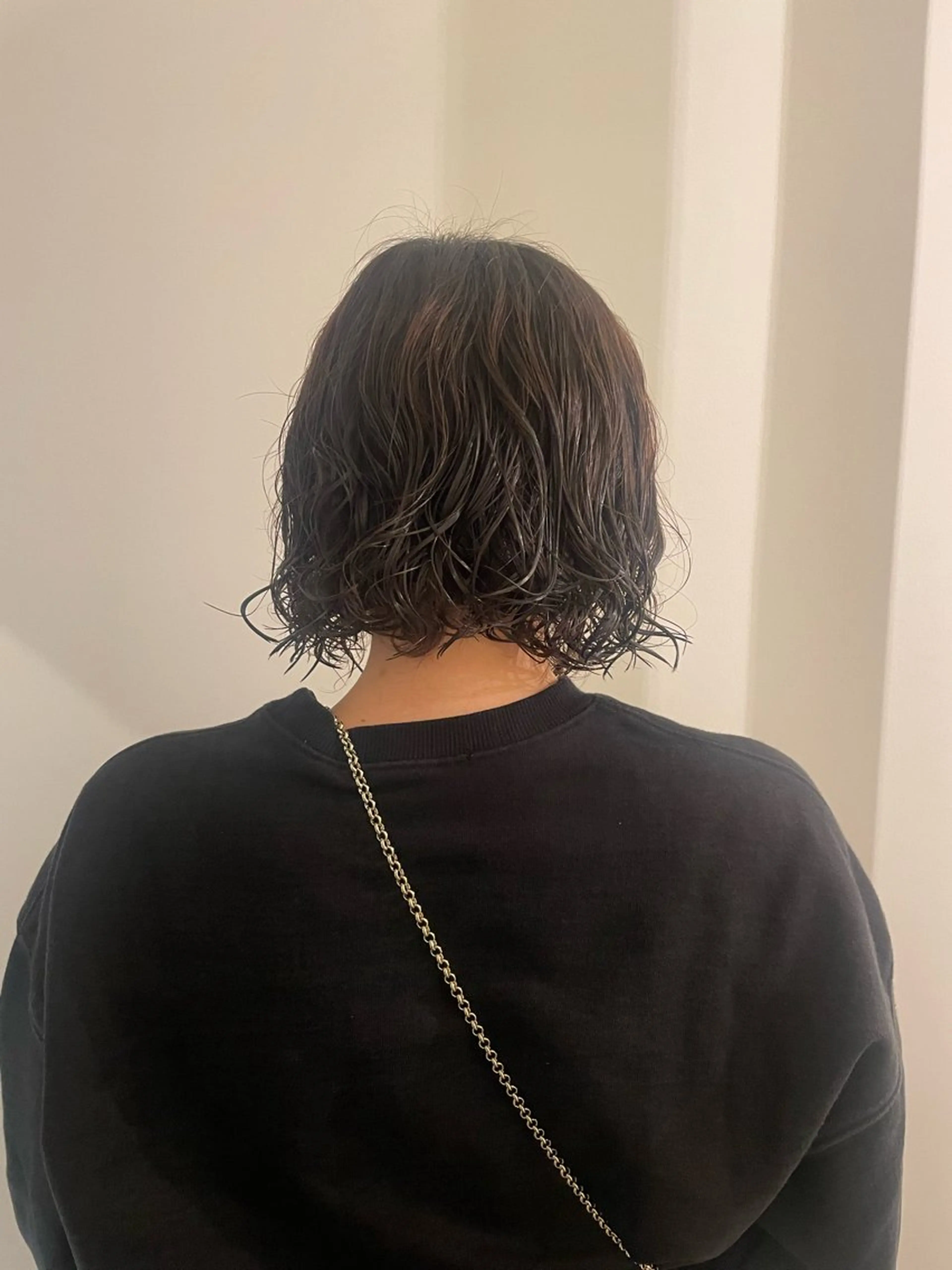 ミディアム カラー ミディアムパーマ ボブ カット パーマ 渋谷 留菜のヘアスタイル