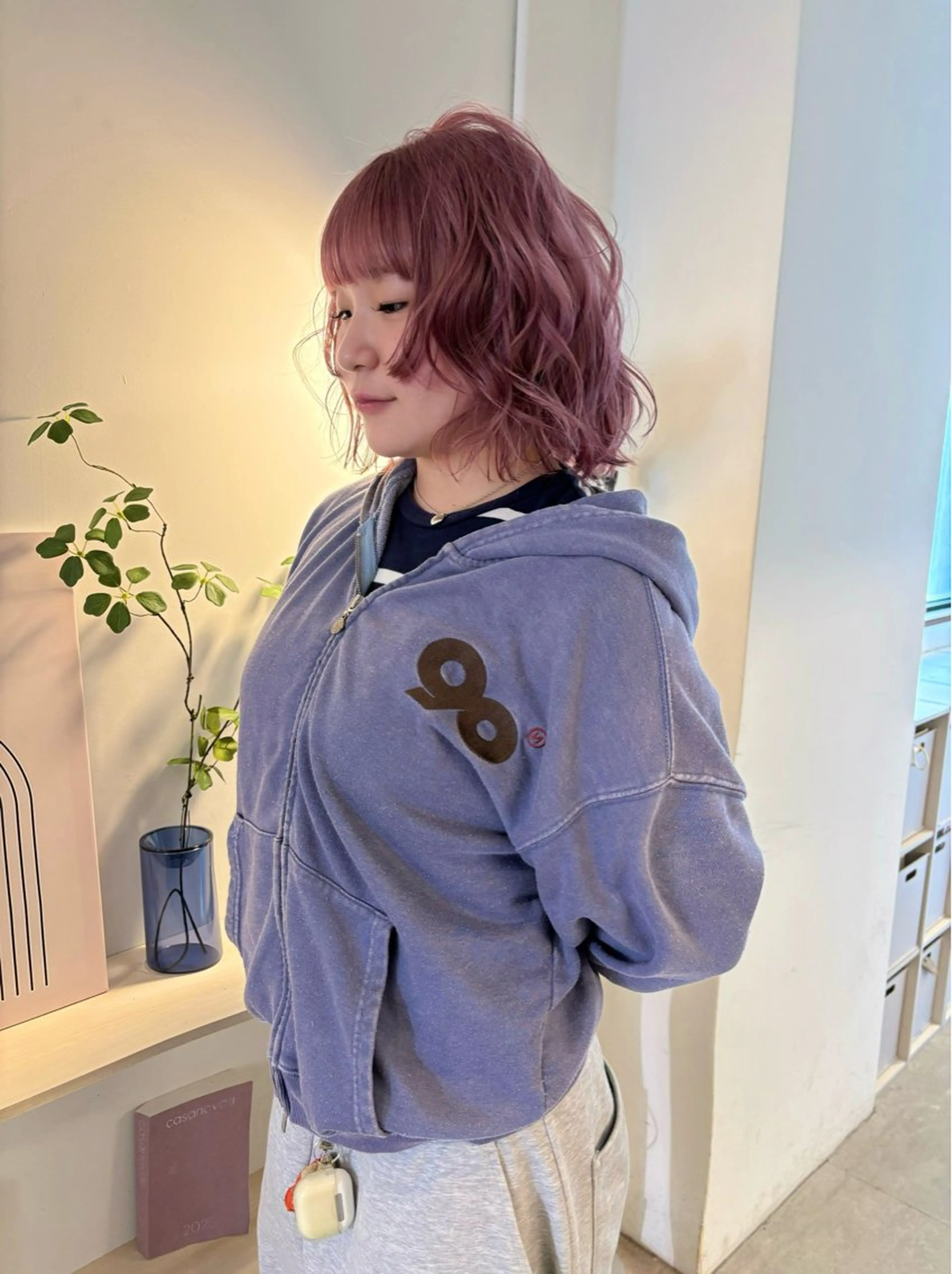 カラー ベージュカラー ピンクカラー ピンクベージュ ヘアカラー rinka/暖色 ボブカットモデルのヘアスタイル