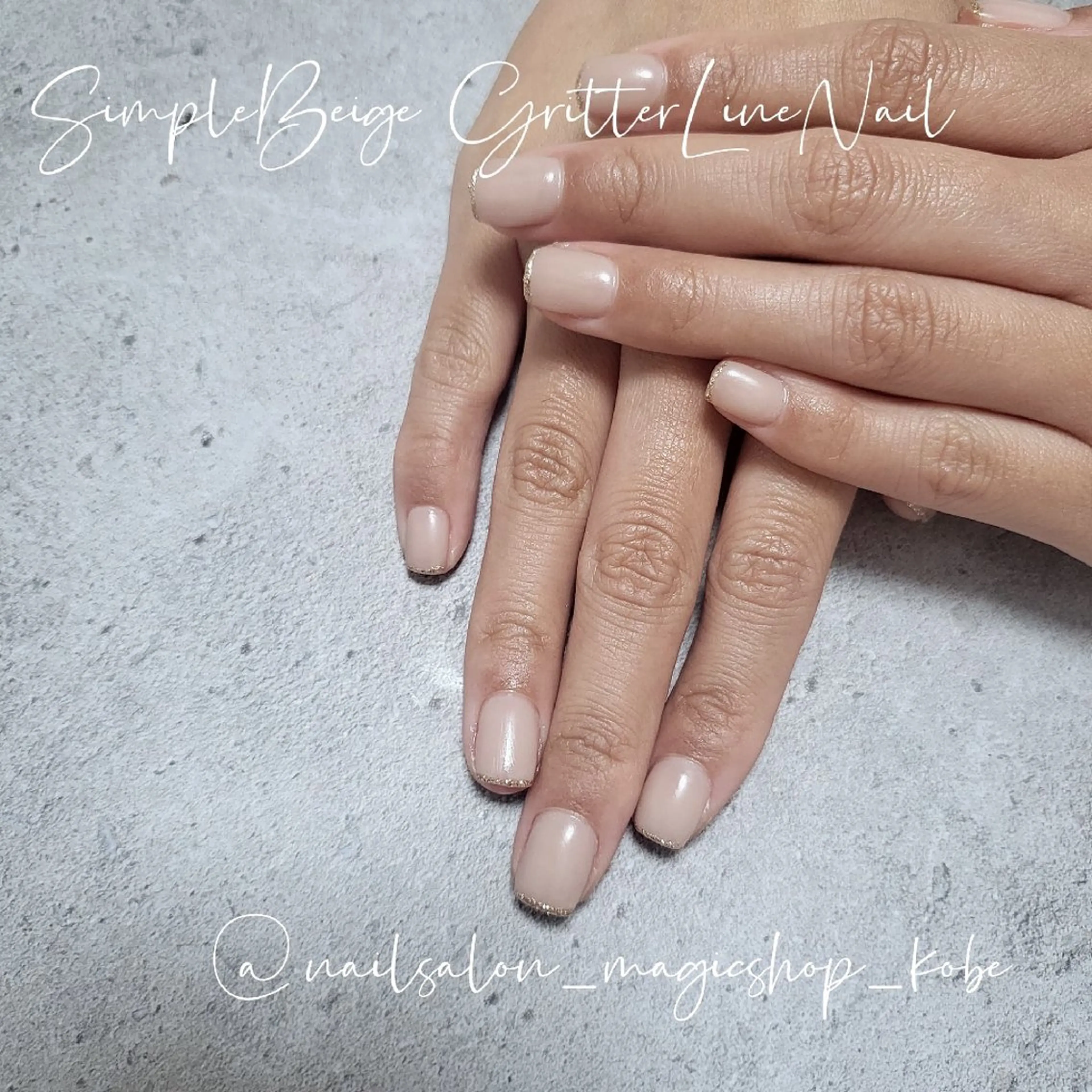 ネイル ジェルネイル ゴールド ラメ(グリッター) ワンカラーネイル ソフトジェル ハンドネイル Nailsalon MagicShopのネイルデザイン