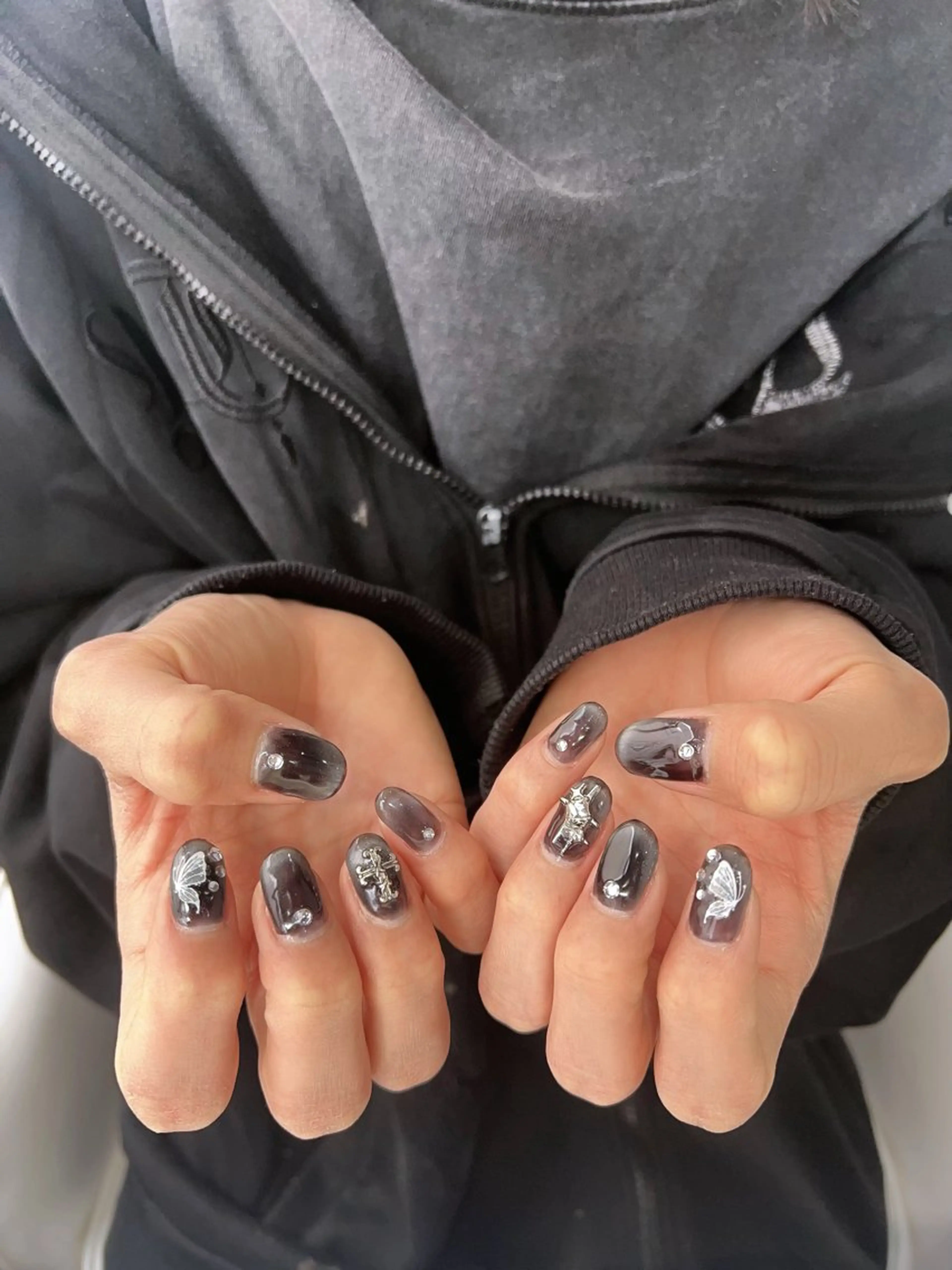 ネイル ハンドネイル ハンドケア 上質髪🪐 AIRI🪷‧₊˚のヘアスタイル