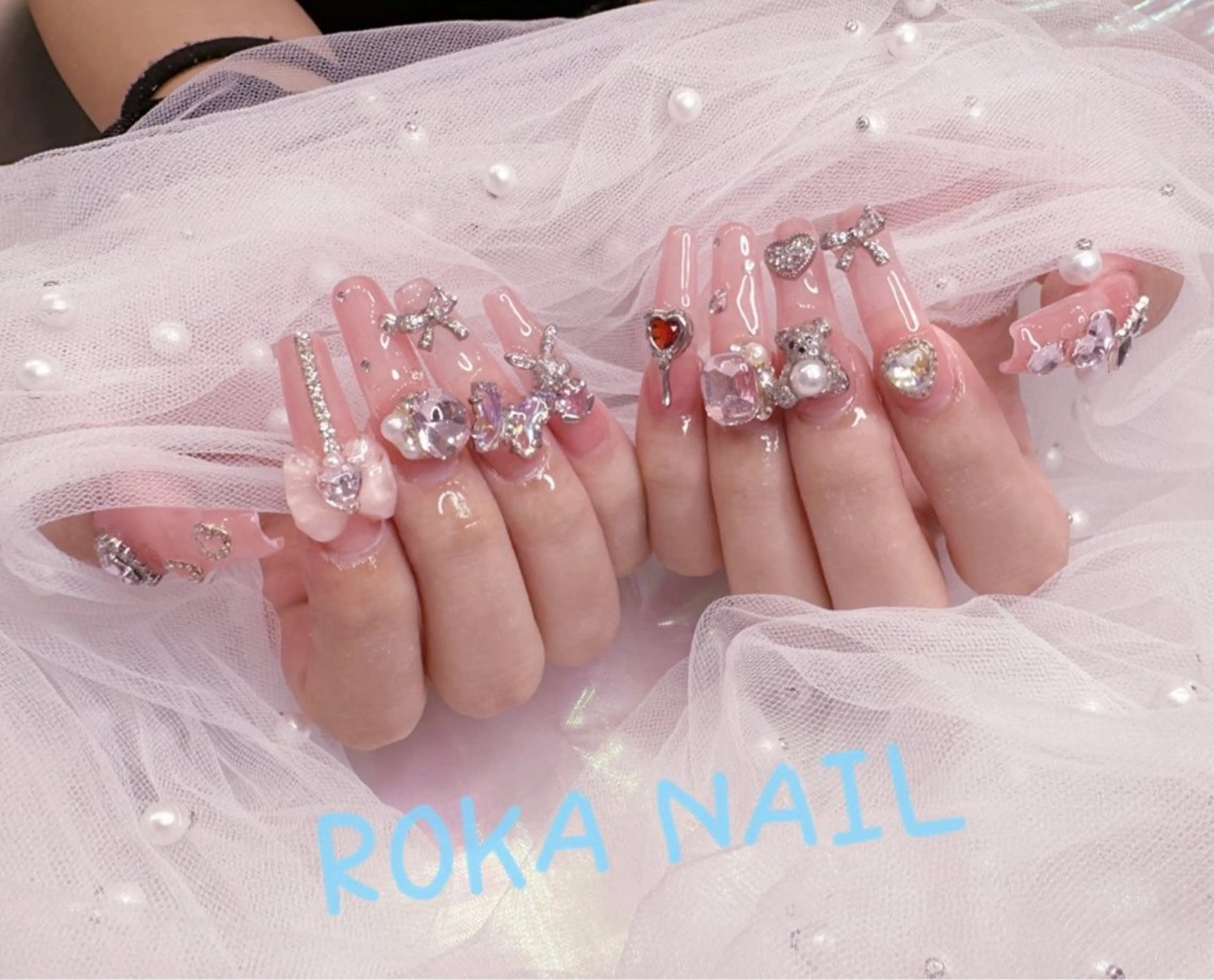 ネイル 長さ出し ロングネイル スカルプネイル ネイルチップ ハンドネイル 小方 サトミのネイルデザイン