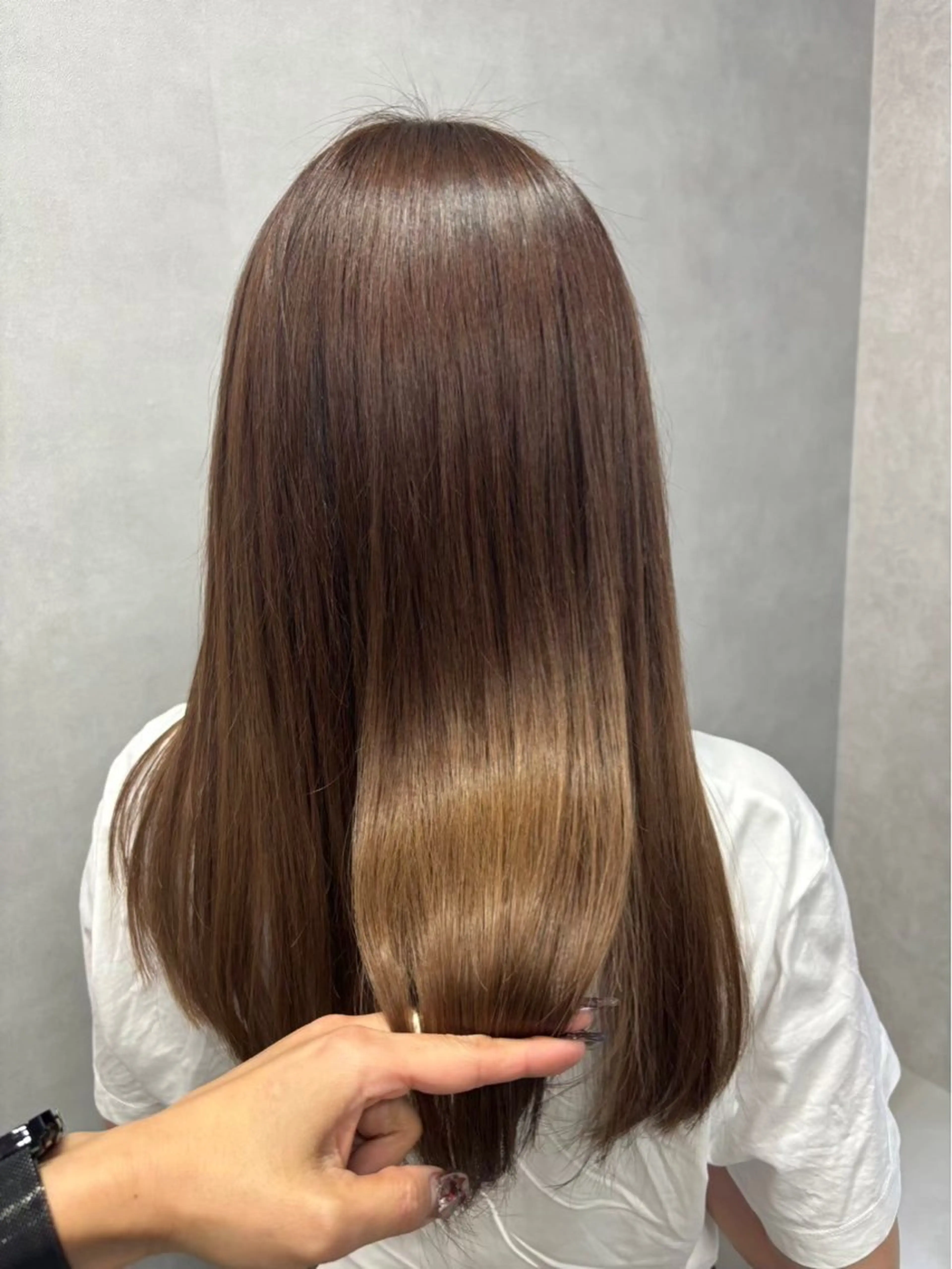 ロング カット ヘアカラー トリートメント かがみはやと 髪質改善/縮毛矯正のヘアスタイル