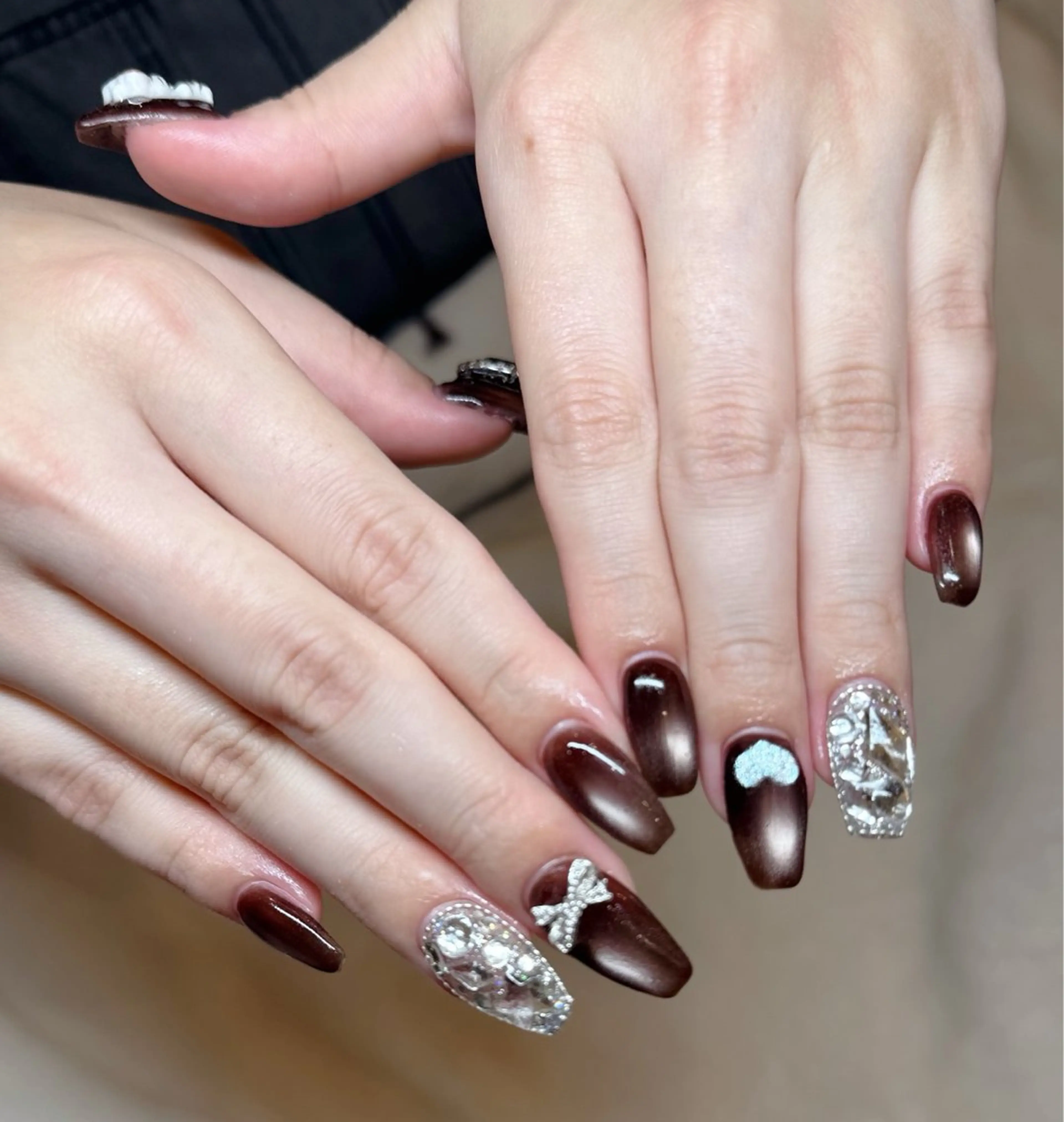 ネイル ブラウン 長さ出し ジェルネイル マグネットネイル メンズネイル ハンドネイル MIMnail メンズネイリストのネイルデザイン
