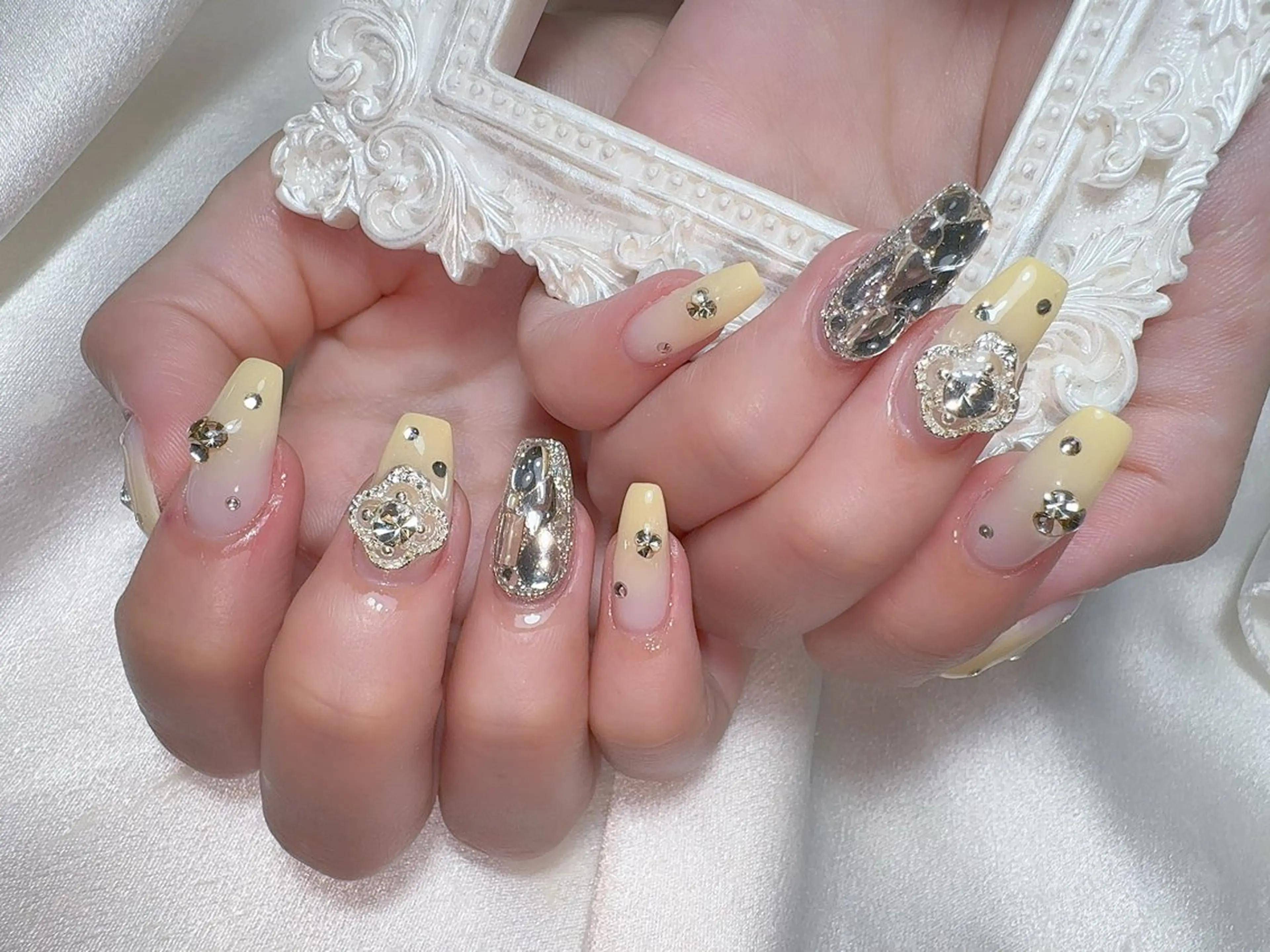 ネイル ハンドネイル ネイルサロン ルミア Lumia 店長のネイルデザイン