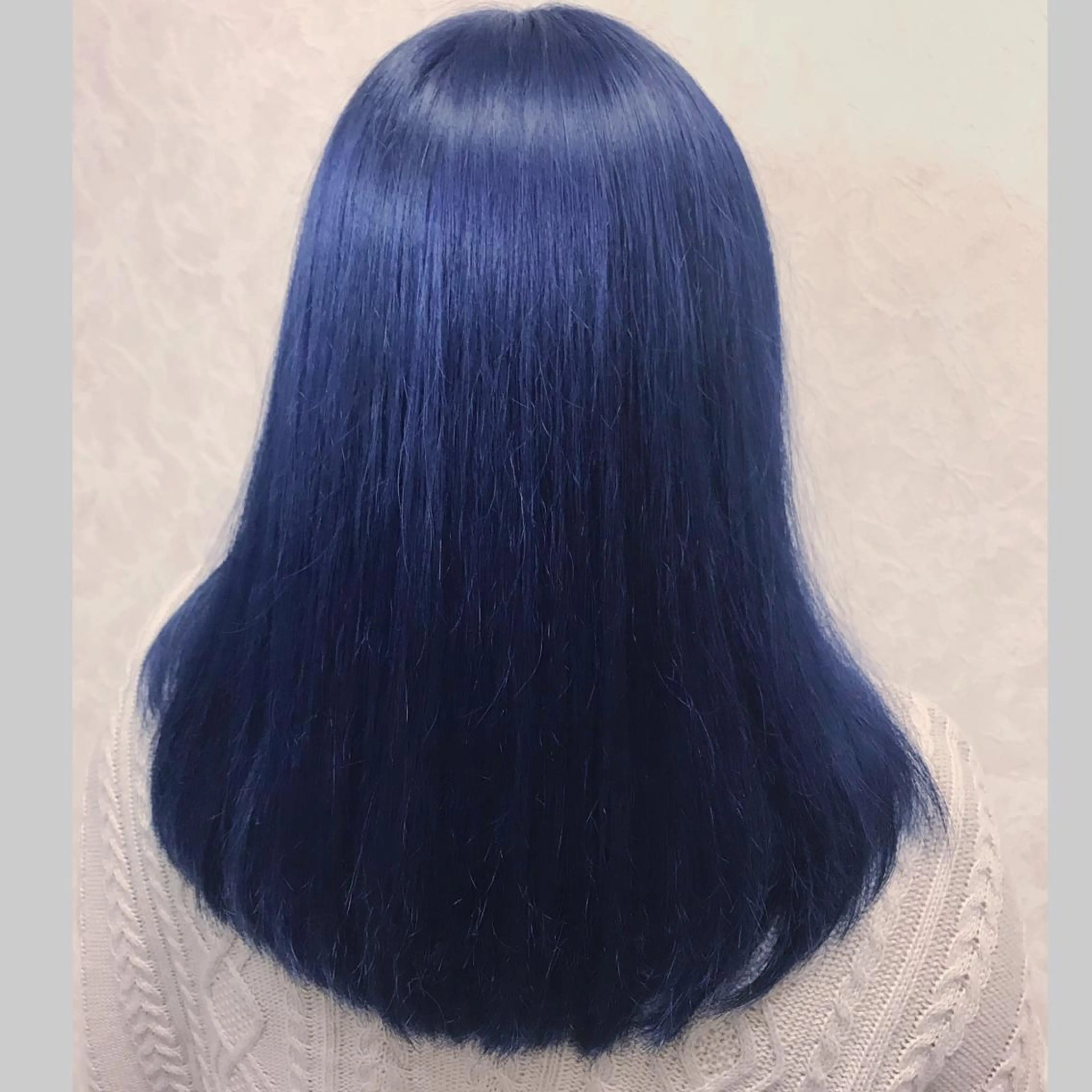 セミロング カラー ブリーチ ブルーカラー ケアブリーチ カット ヘアカラー トリートメント ブリーチ/髪質改善/ レイヤー/YUTO‎のヘアスタイル