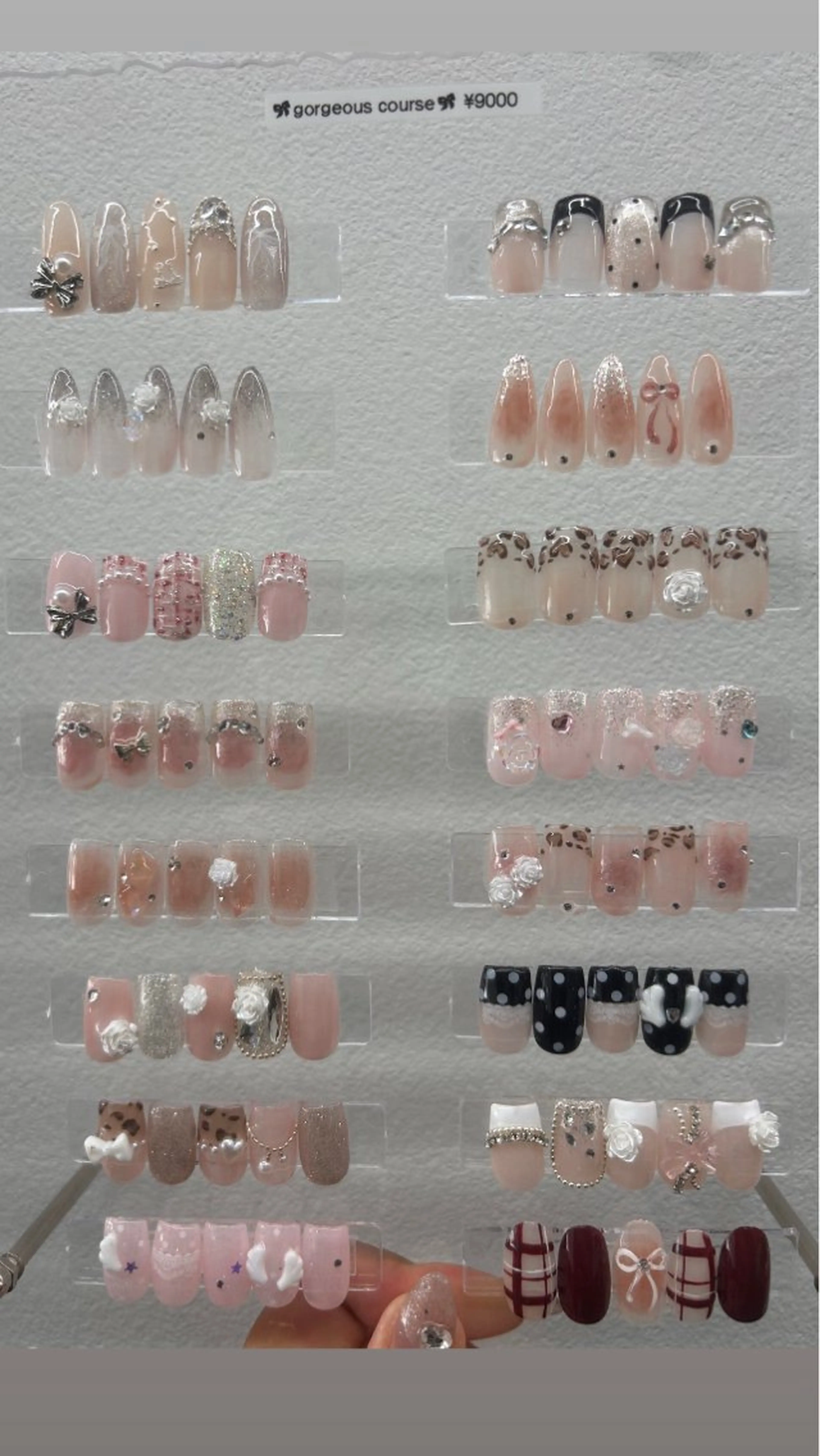 ネイル ハンドネイル EmaNail🎀 Haaruのネイルデザイン