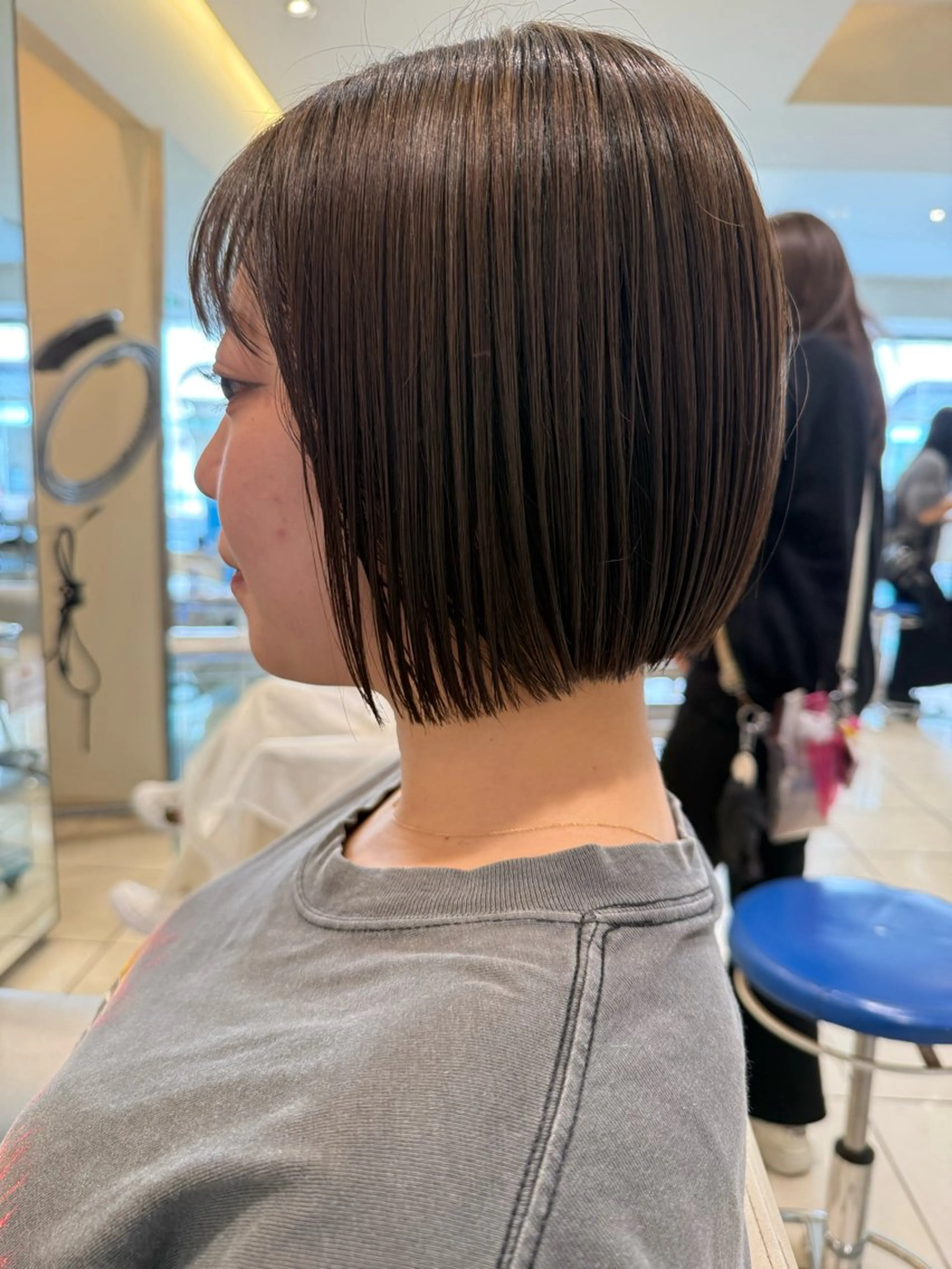 ミディアム カット ヘアカラー トリートメント 松下仁美 /切りっぱなしボブのヘアスタイル