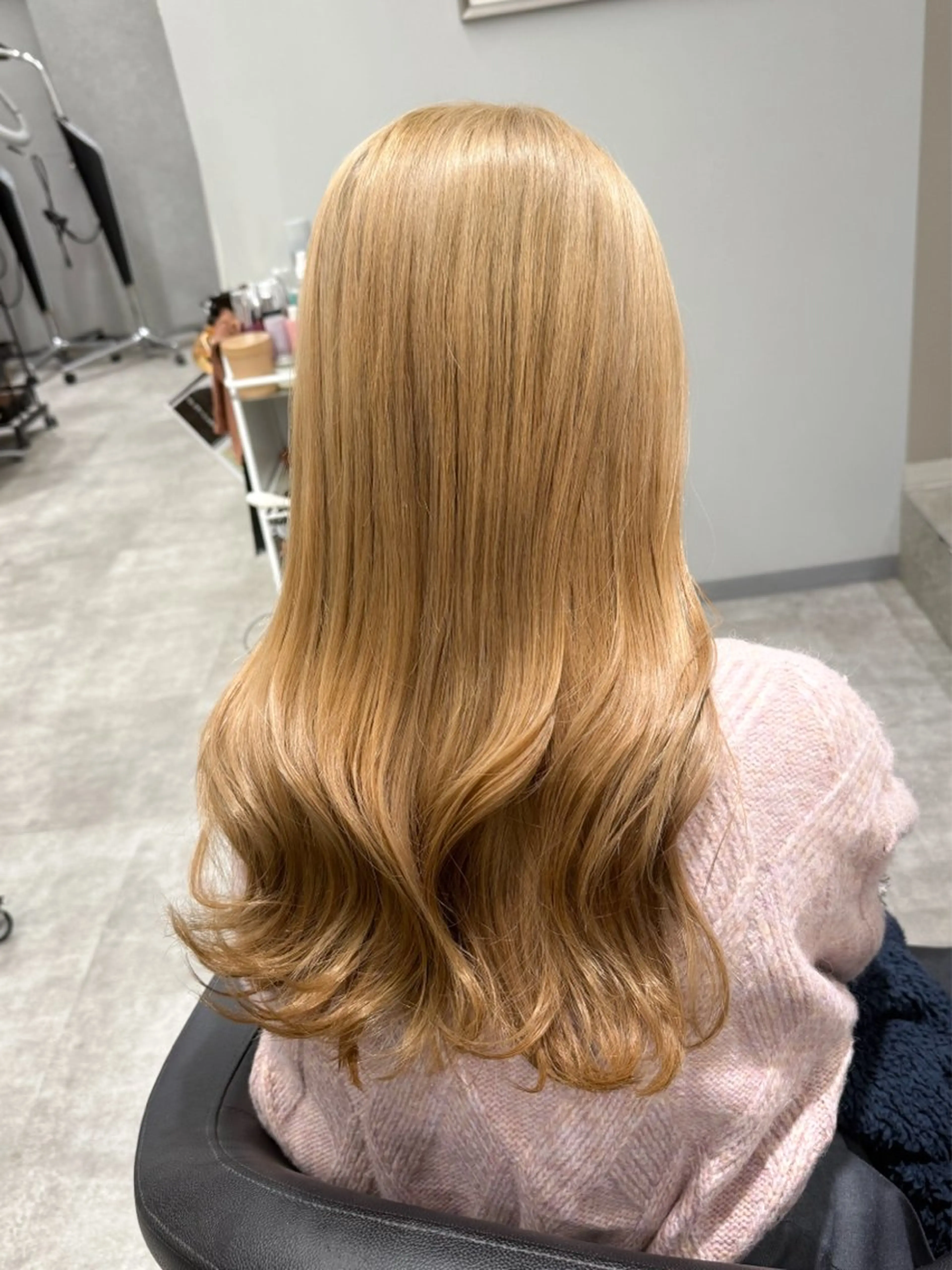 ロング カラー ベージュカラー ブリーチ ブロンド ブロンドベージュ ヘアカラー トリートメント 巻ける髪質改善🫧ハ イライト/永田汰伊智のヘアスタイル
