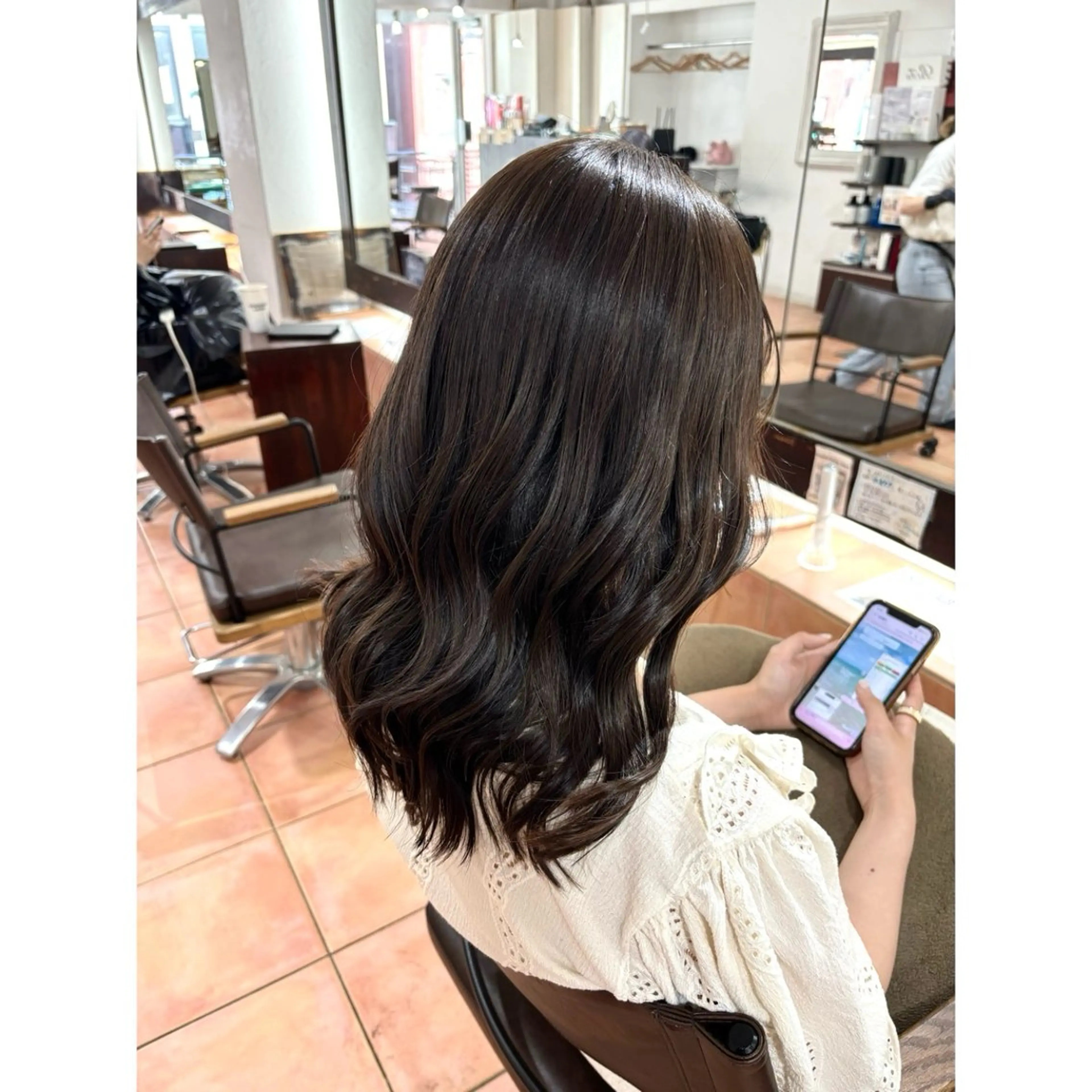 セミロング カラー ヘアアレンジ カット ヘアカラー トリートメント 🦋エクステ/透明感 カラー🦋宮川莉央のヘアスタイル