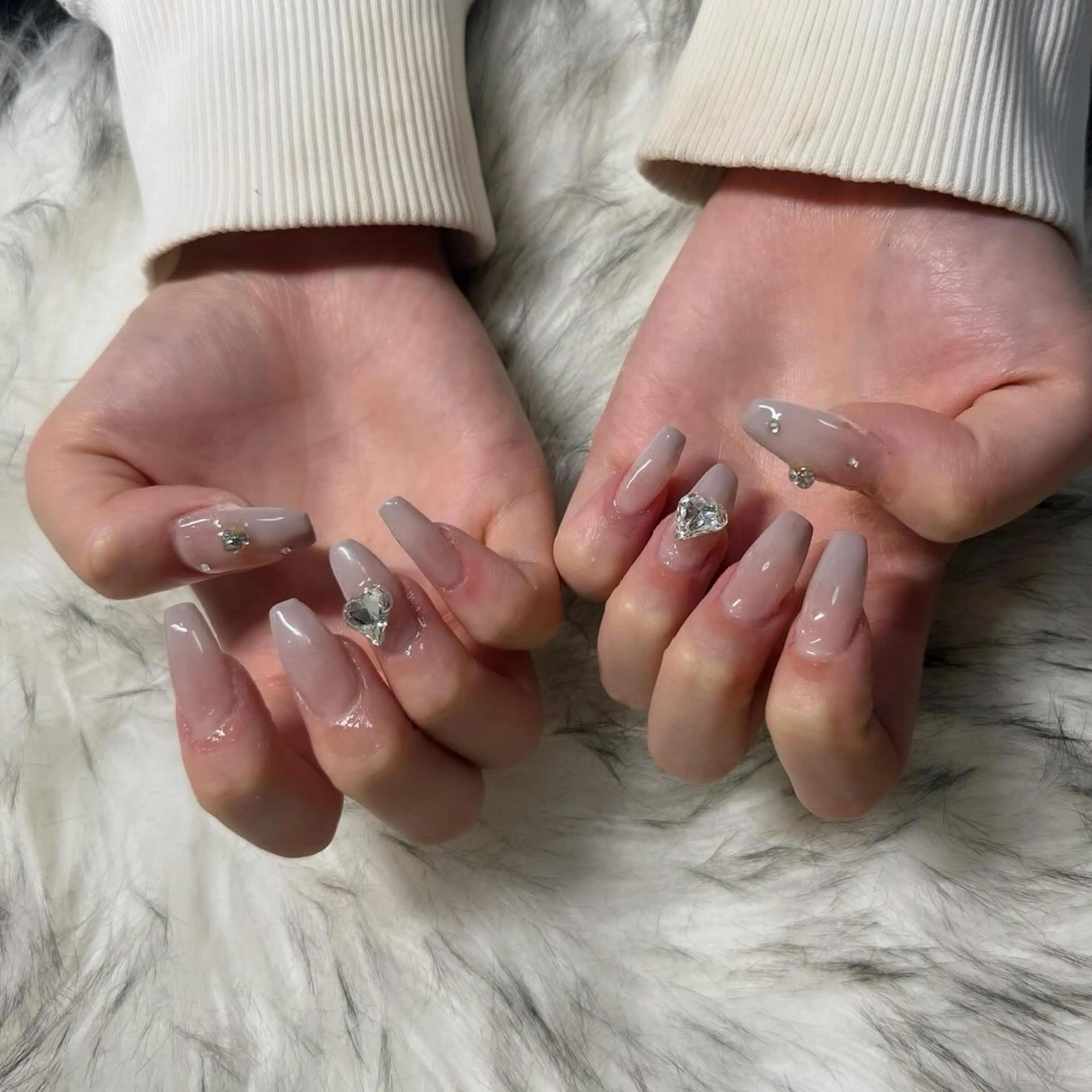 ロング ハンドネイル mao .のネイルデザイン