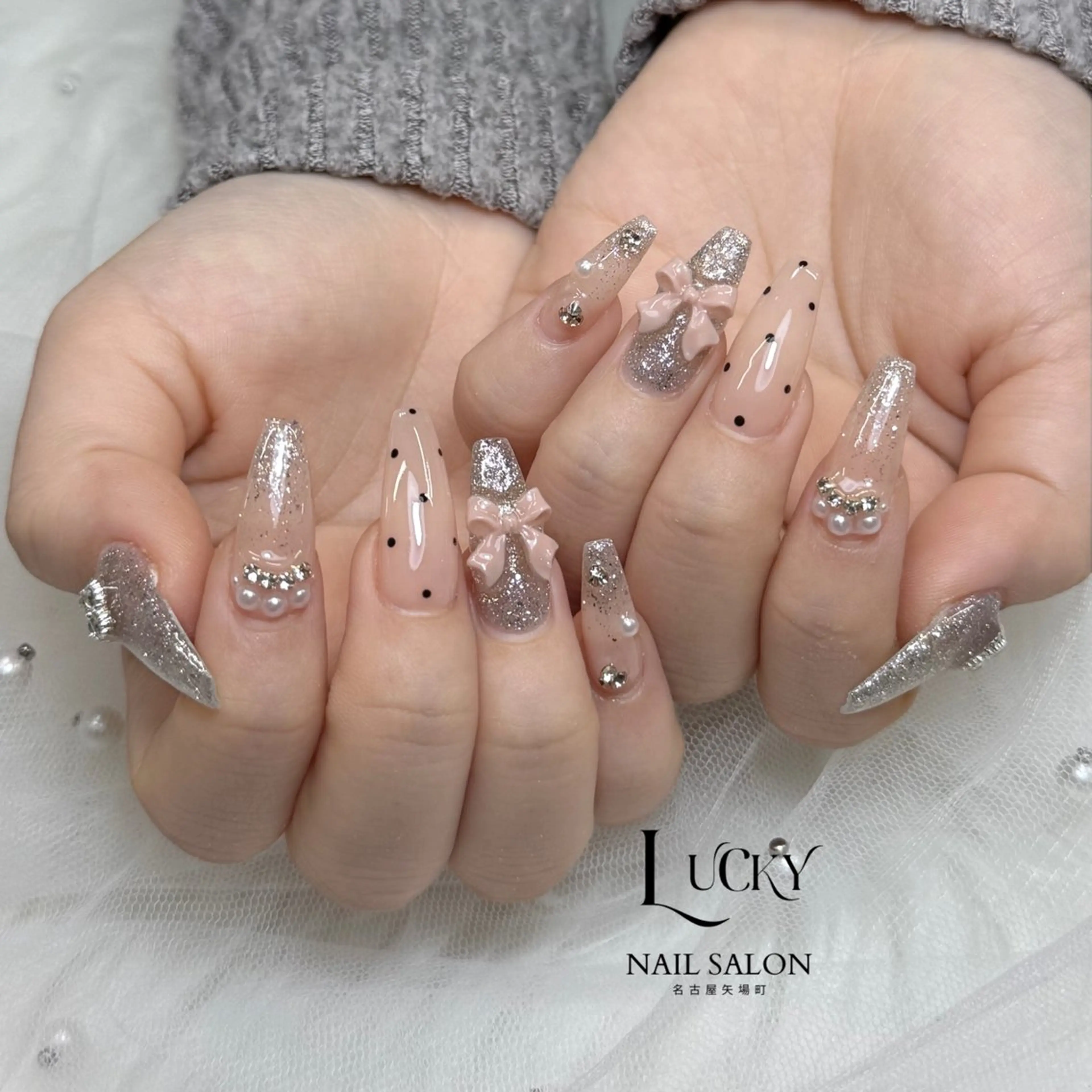 ネイル アートネイル ジェルネイル ロングネイル 持ち込み シンプルネイル ハンドネイル Lucky Nail Salonのネイルデザイン