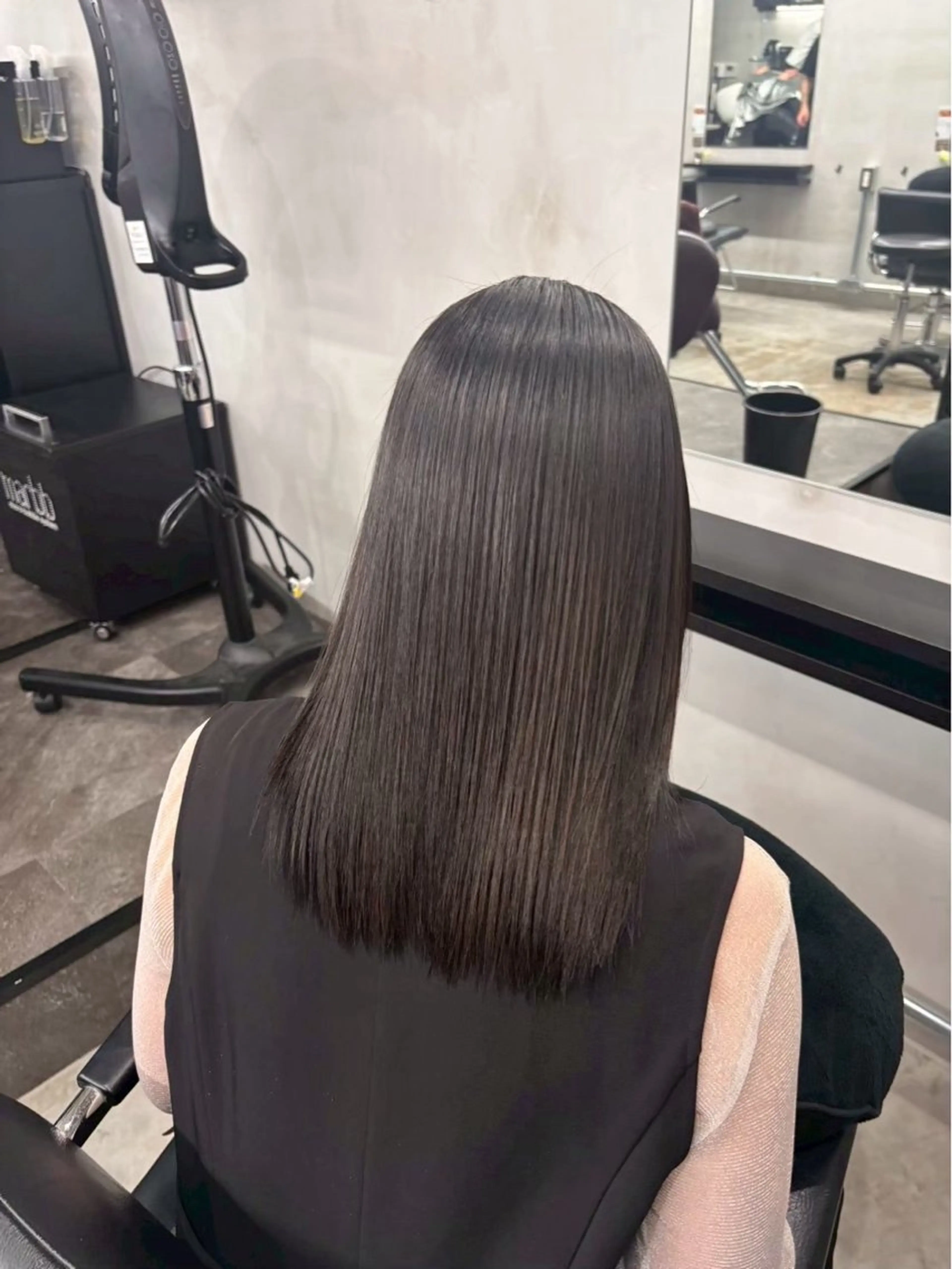 セミロング カラー Riho カットモデル様募集中のヘアスタイル