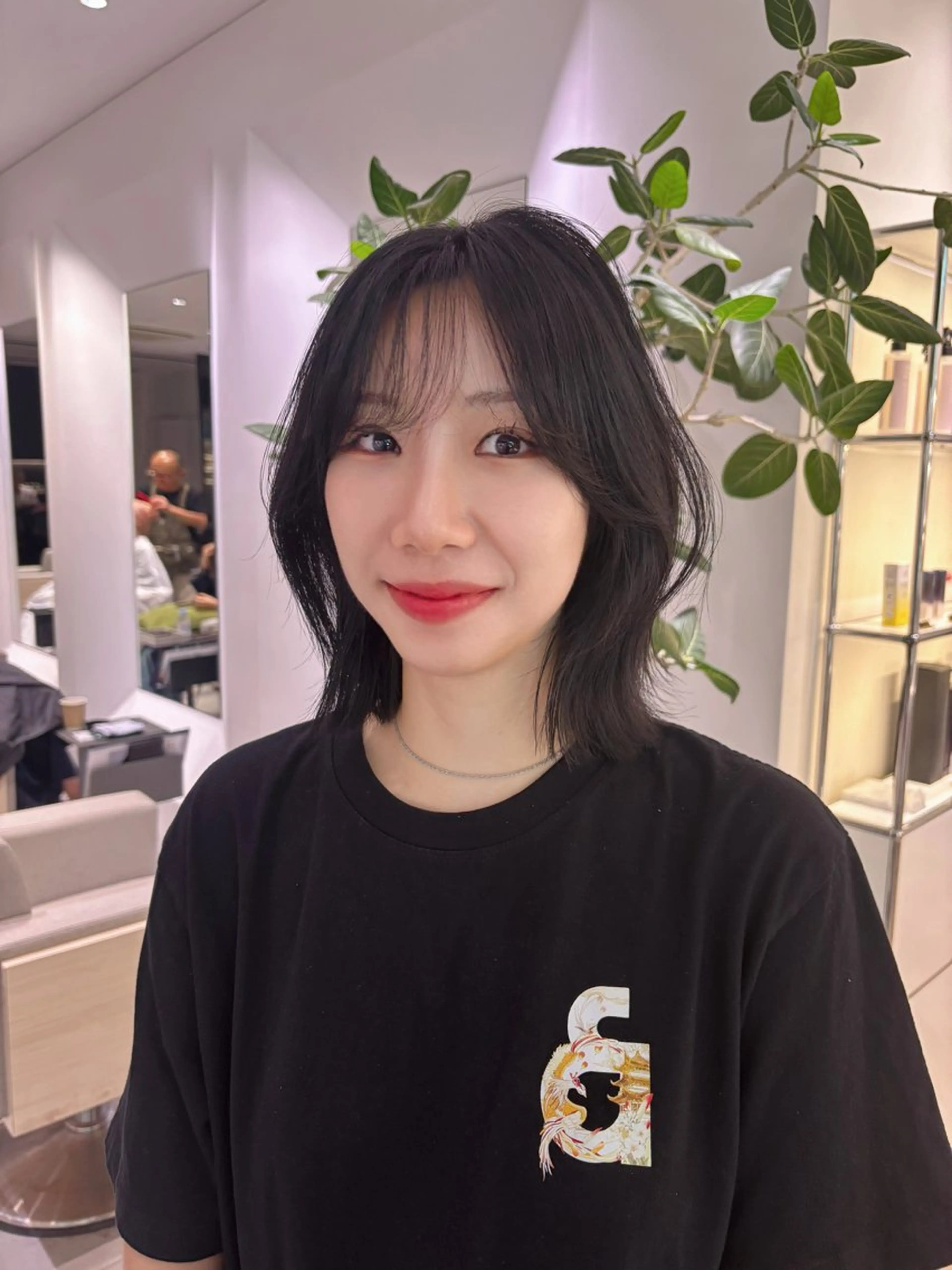 ミディアム ボブレイヤー ボブ 韓国風ヘア レイヤーカット トリートメント カット 銀座/韓国レイヤー/ 艶カラー🍓原田侑依のヘアスタイル