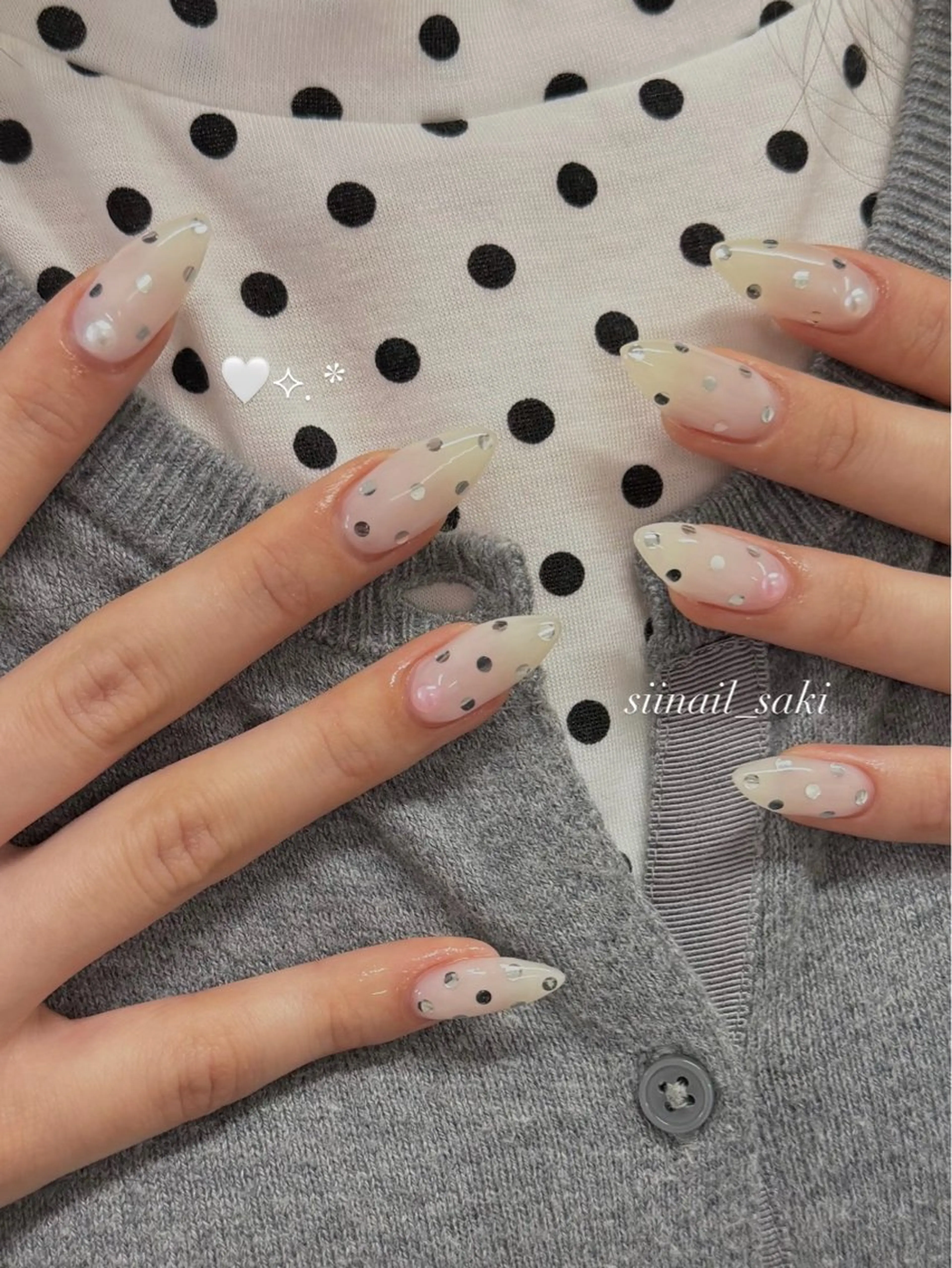 ネイル Sii nail 🤍SAKIのネイルデザイン