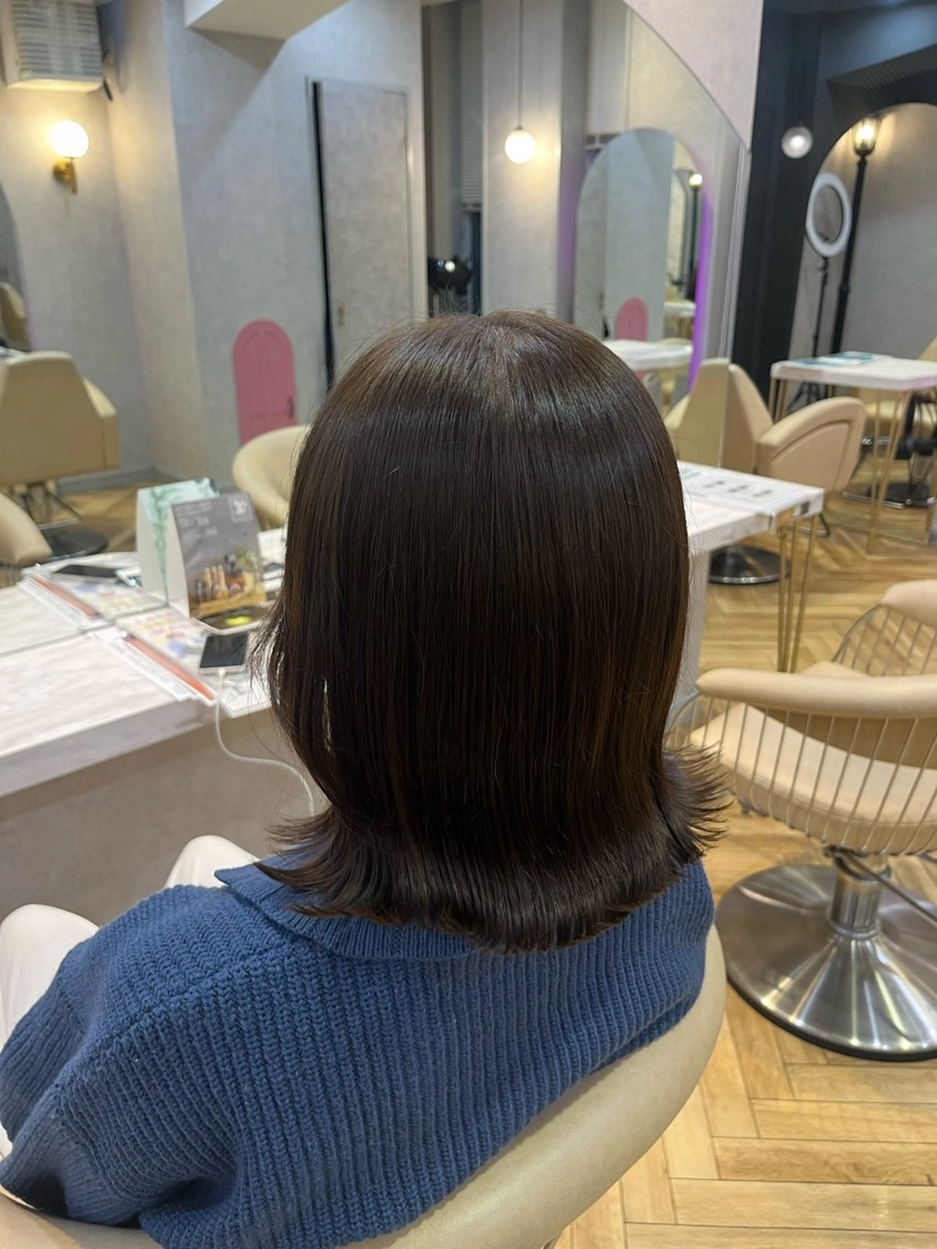 ミディアム カラー ベージュカラー オリーブベージュ 韓国ヘア/艶髪/ 透明感カラー/つぐみのヘアスタイル