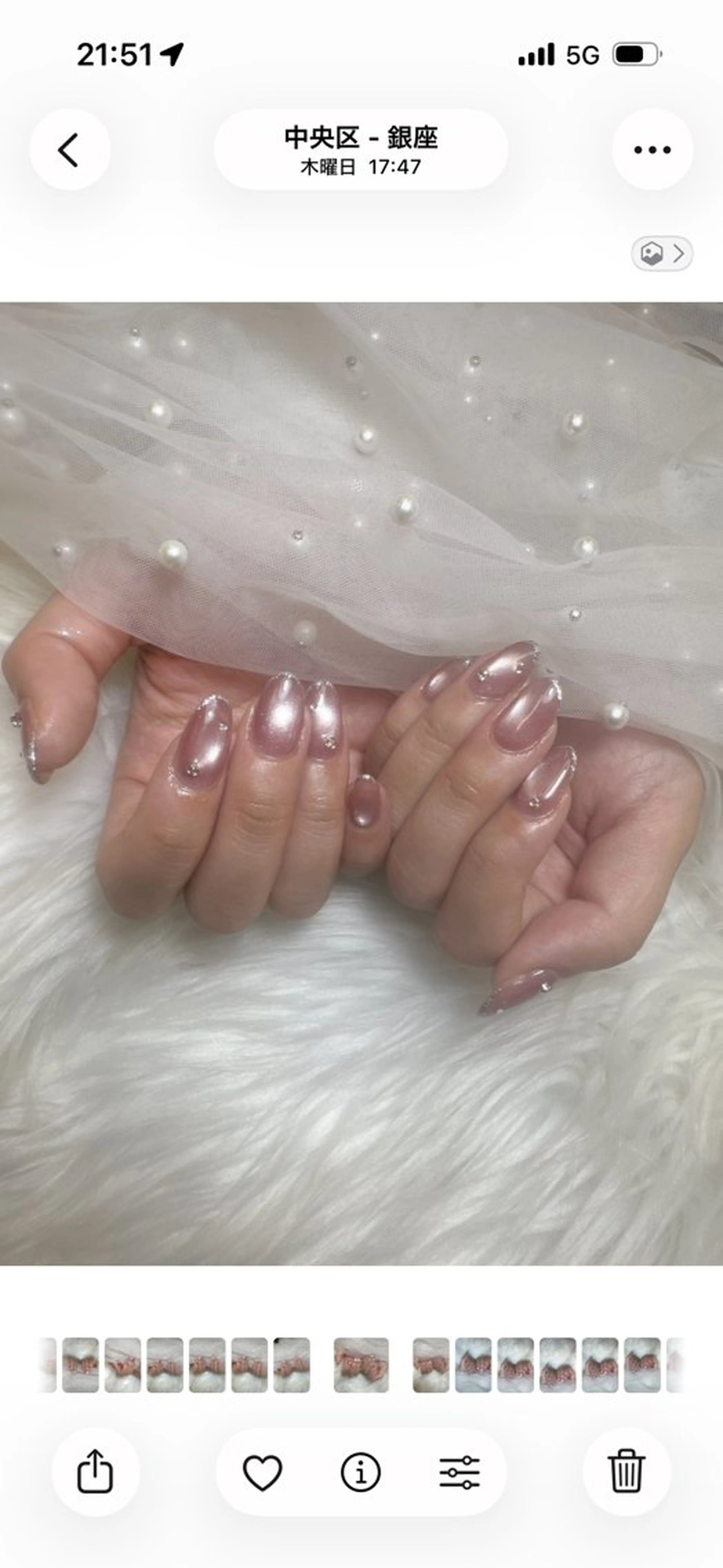 ネイル チークネイル ジェルネイル キラキラネイル 韓国ネイル 持ち込み ハンドネイル Queeens nailのネイルデザイン