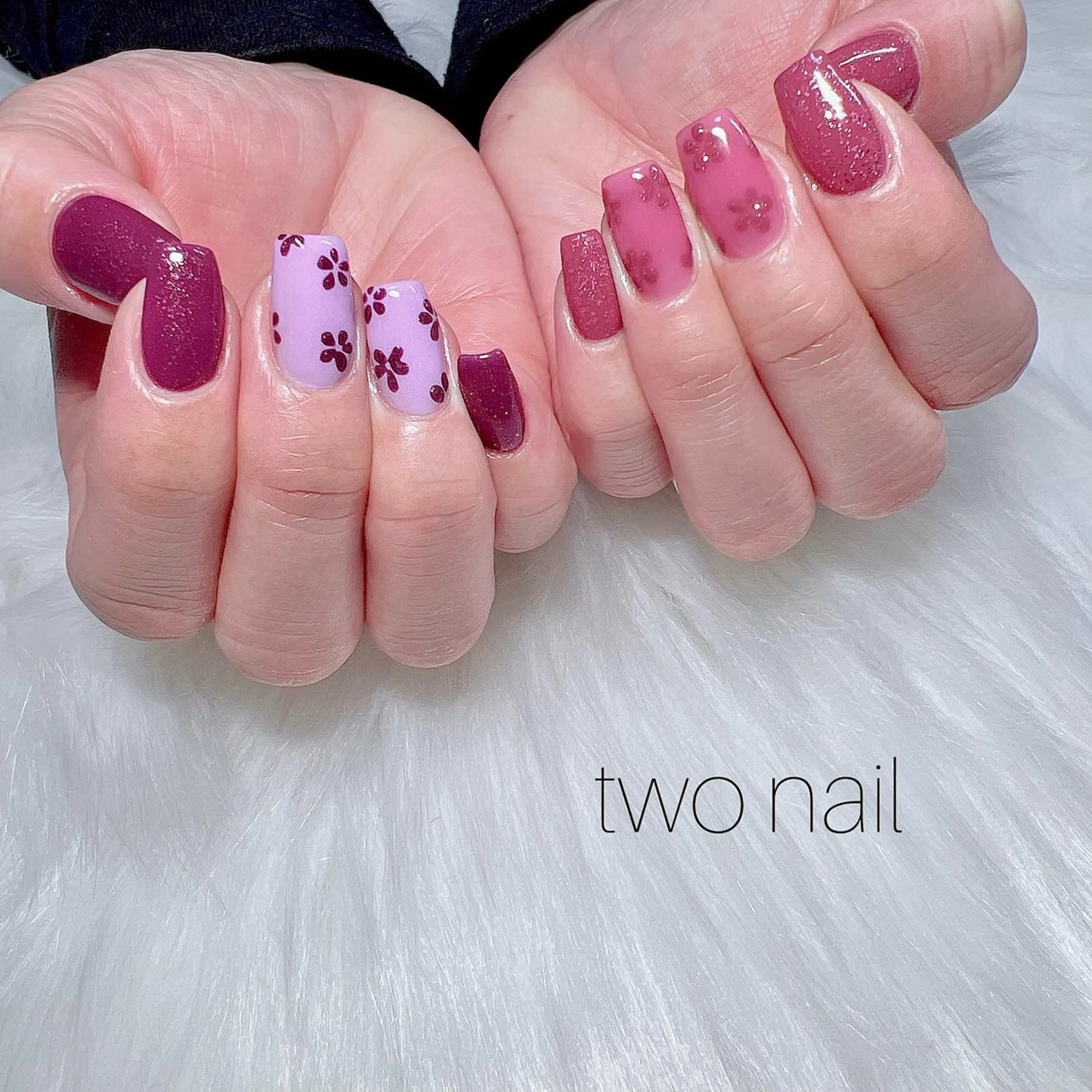 ネイル 春ネイル ネイルチップ ホワイト ハンドネイル two nailのネイルデザイン