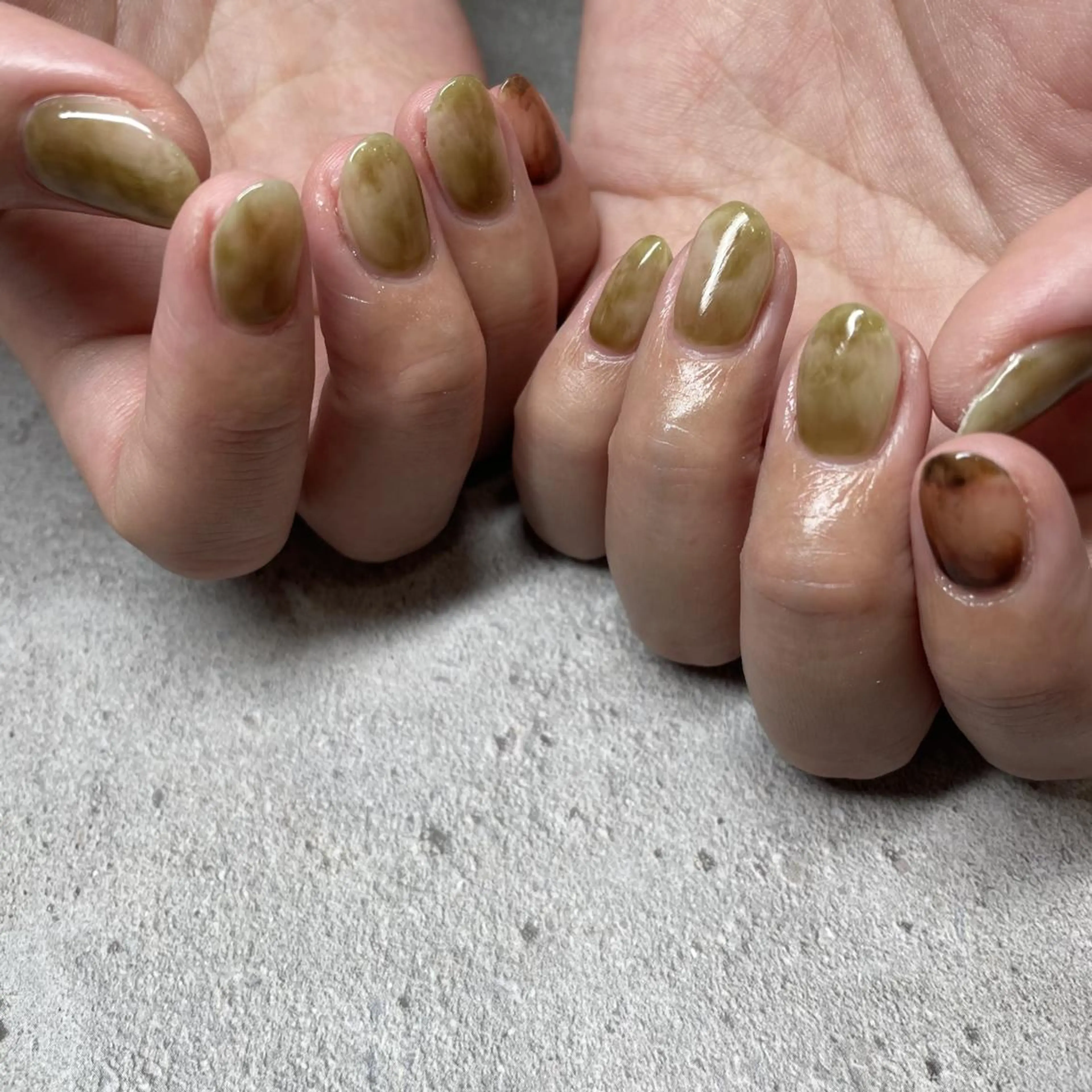 ネイル p.o.n.所属・🫧aku🫧 自由が丘／フィルインのネイルデザイン