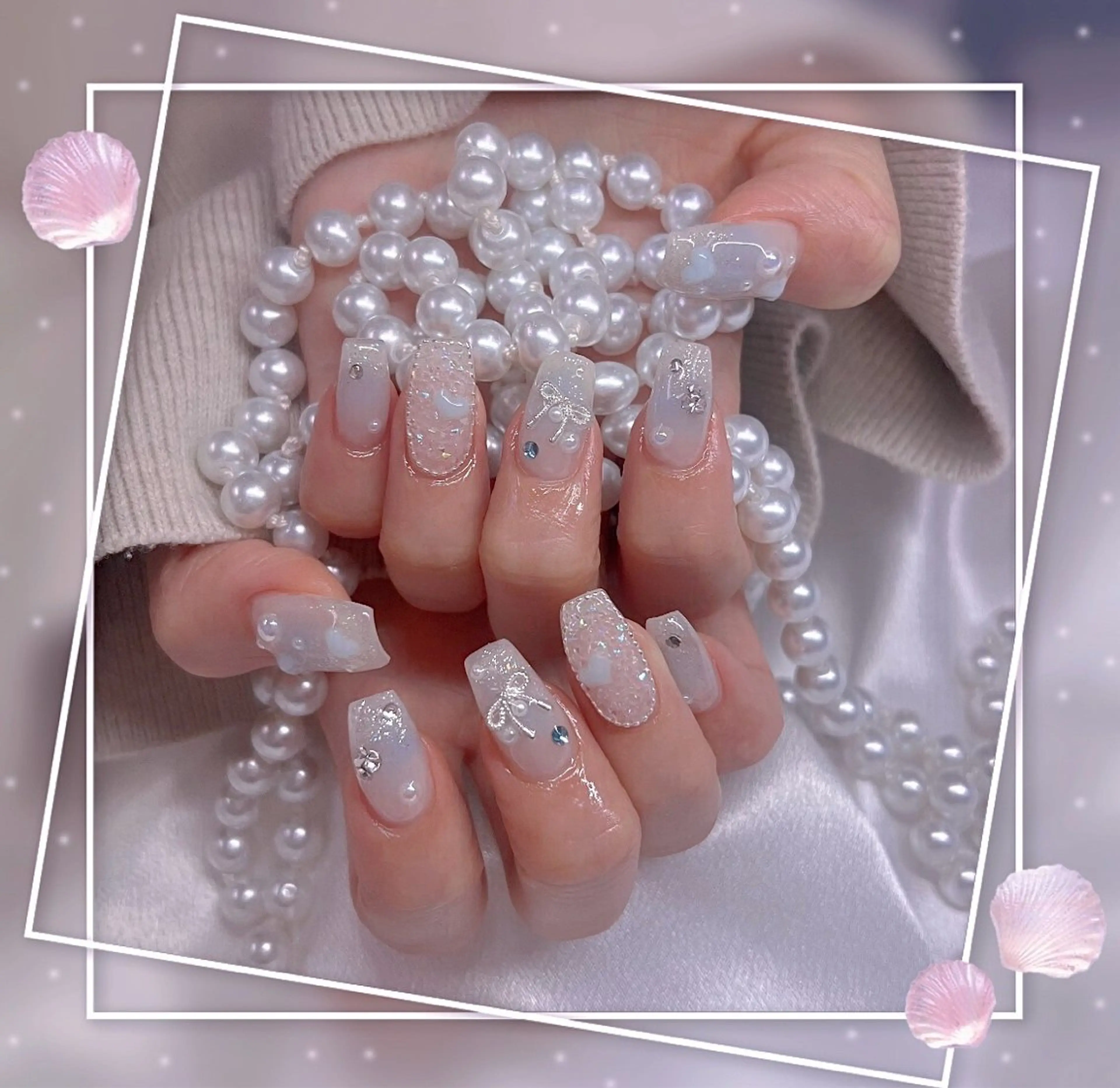 ネイル グラデーション キラキラネイル 韓国ネイル マグネットネイル ピンク ハンドネイル ハンドケア Chill Nailsalonのネイルデザイン