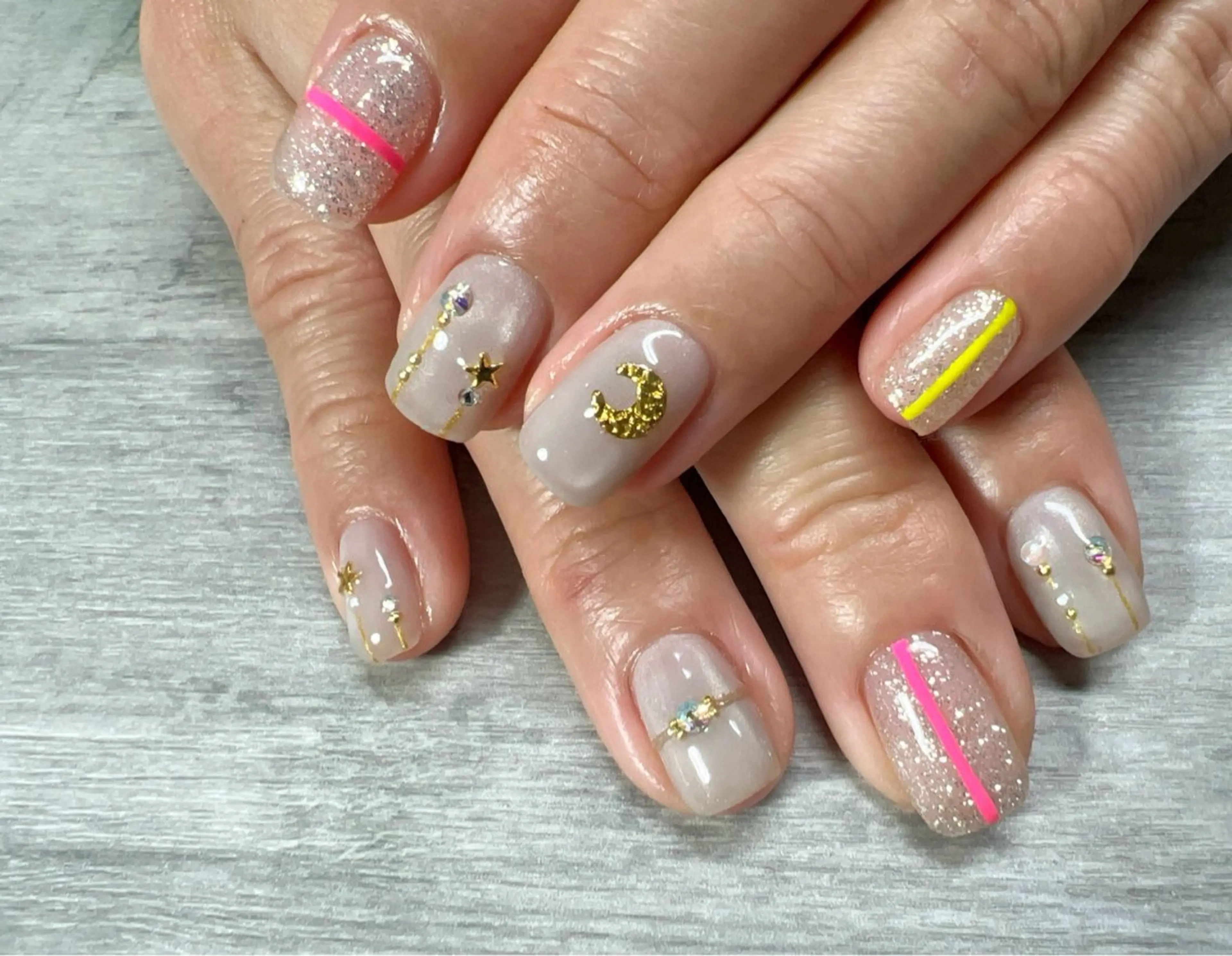 ネイル ハンドネイル CHITCHAT nailのネイルデザイン