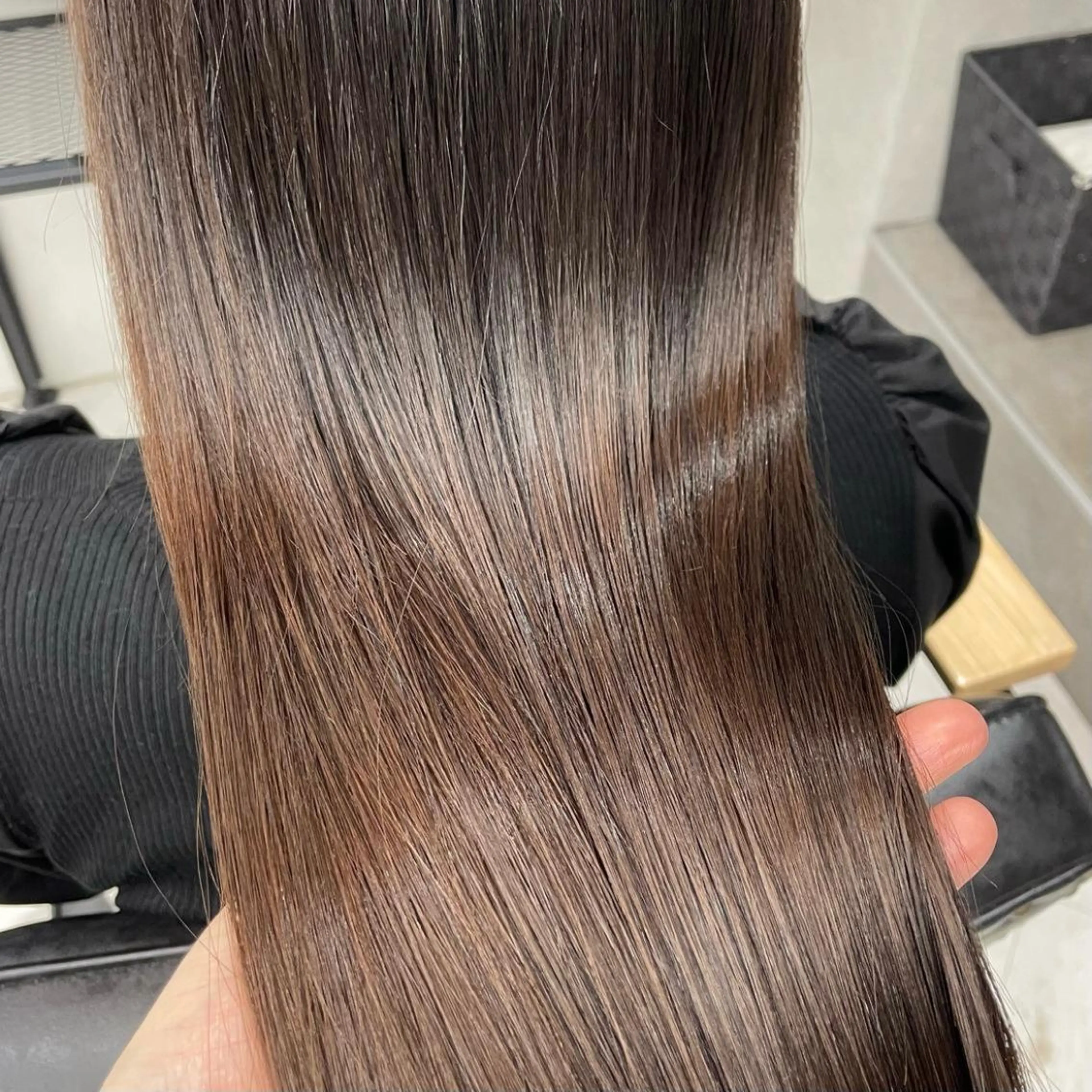 ミディアム カラー パーマ ヘアアレンジ メンズ キッズ ネイル マツエク・マツパ アイブロウ 髪質改善 トリートメント mona/ ストレートスタイル✨のヘアスタイル