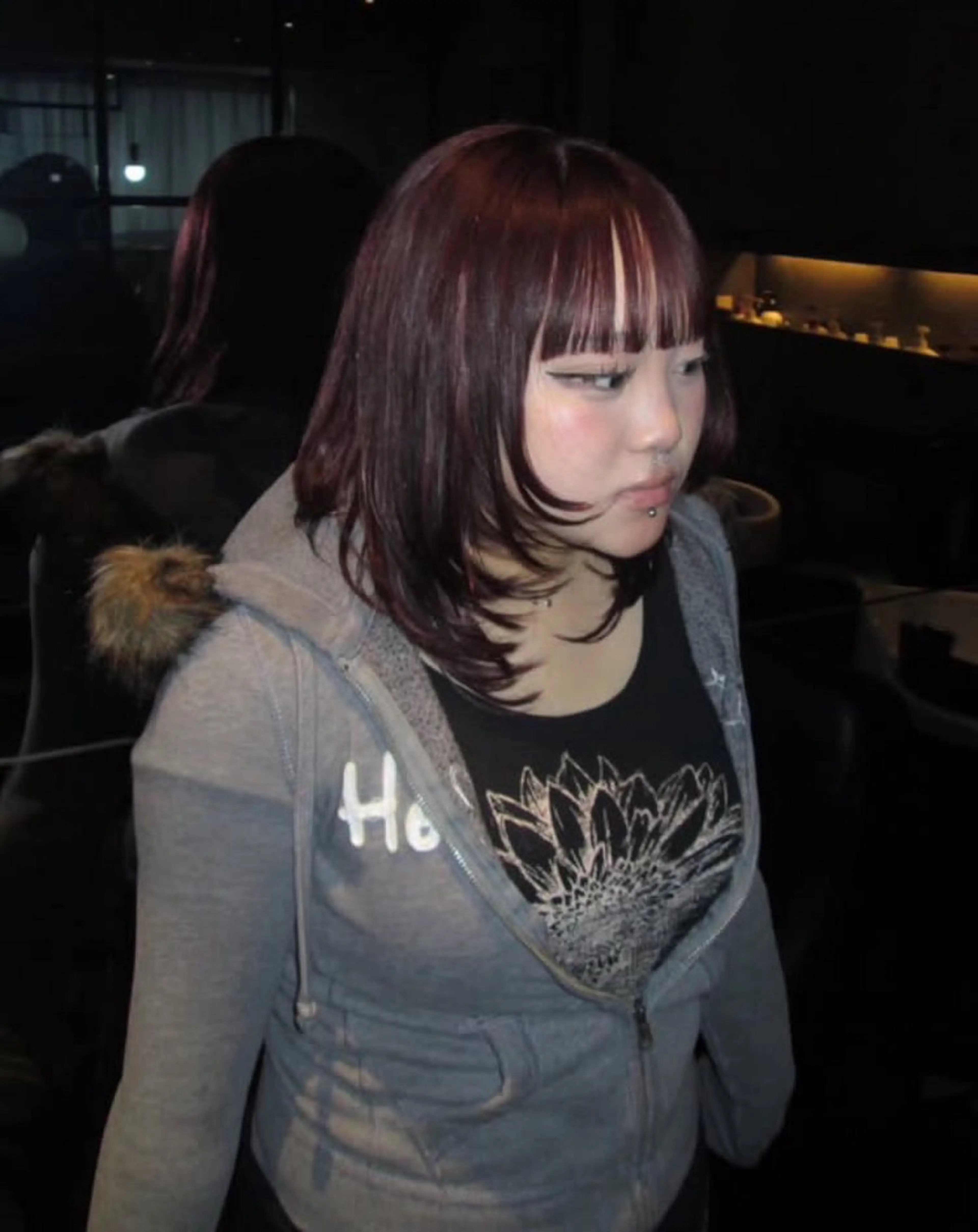 ミディアム カット ヘアカラー トリートメント ブリーチ・レイヤ ー特化🔥 ちかまるのヘアスタイル