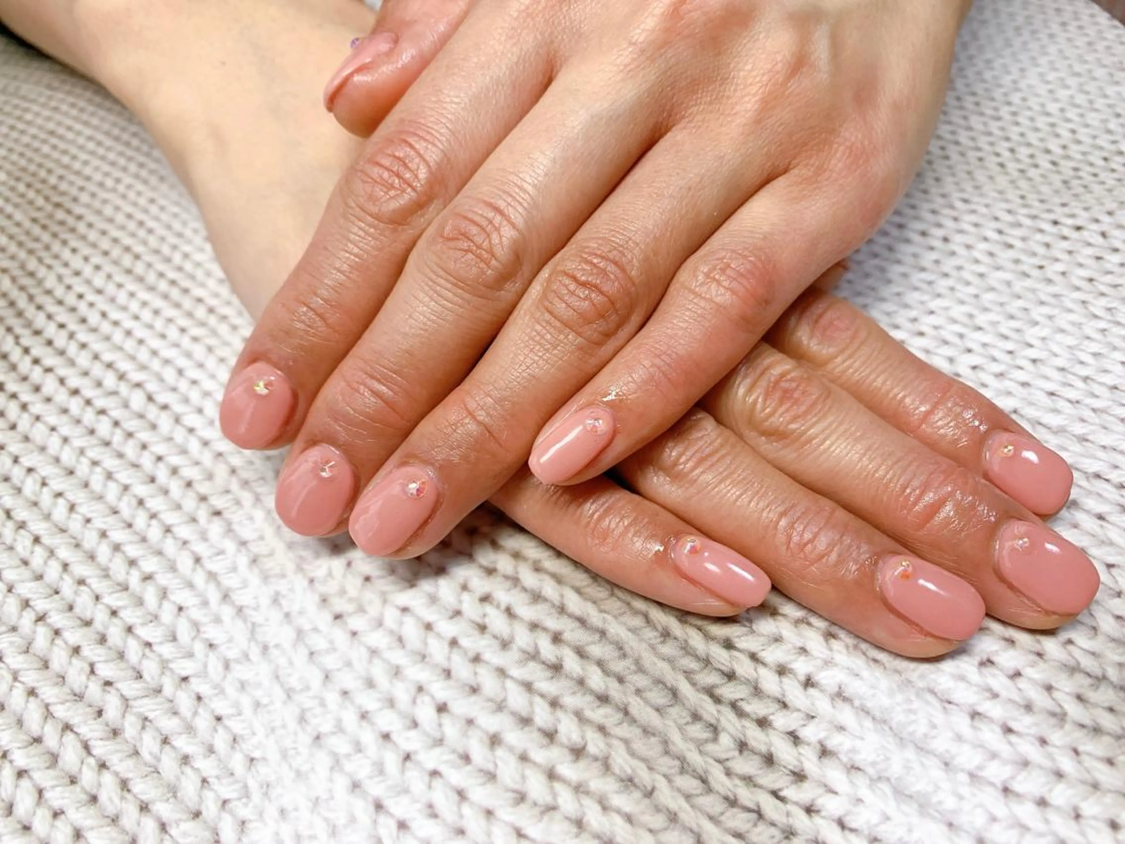 ネイル クリアネイル キラキラネイル ピンク ストーンネイル 痩身/脱毛/ネイル HARUKAのエステ・リラクイメージ