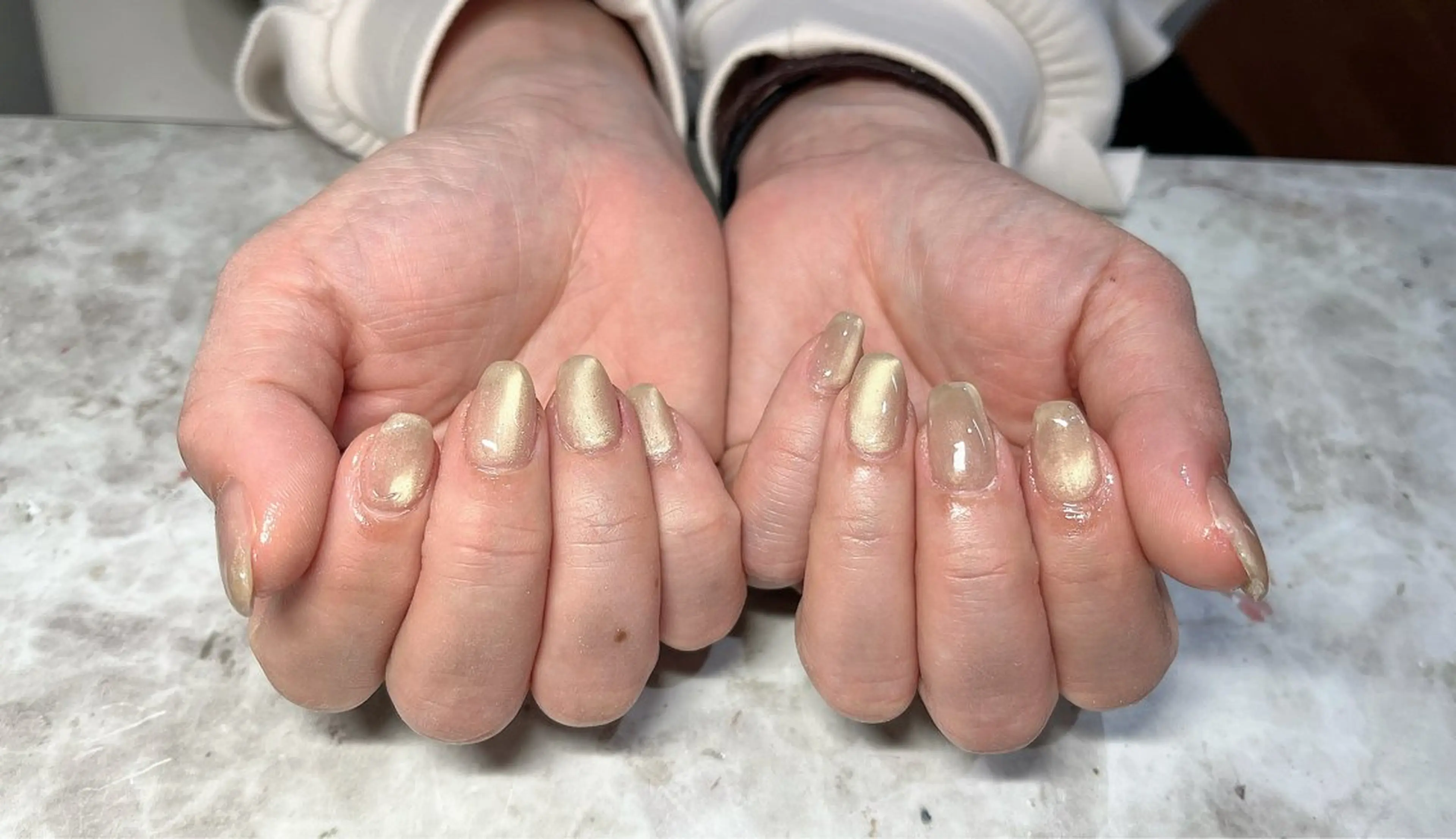 ネイル マグネットネイル シンプルネイル ハンドネイル Nail ecxia ／Reikaのネイルデザイン