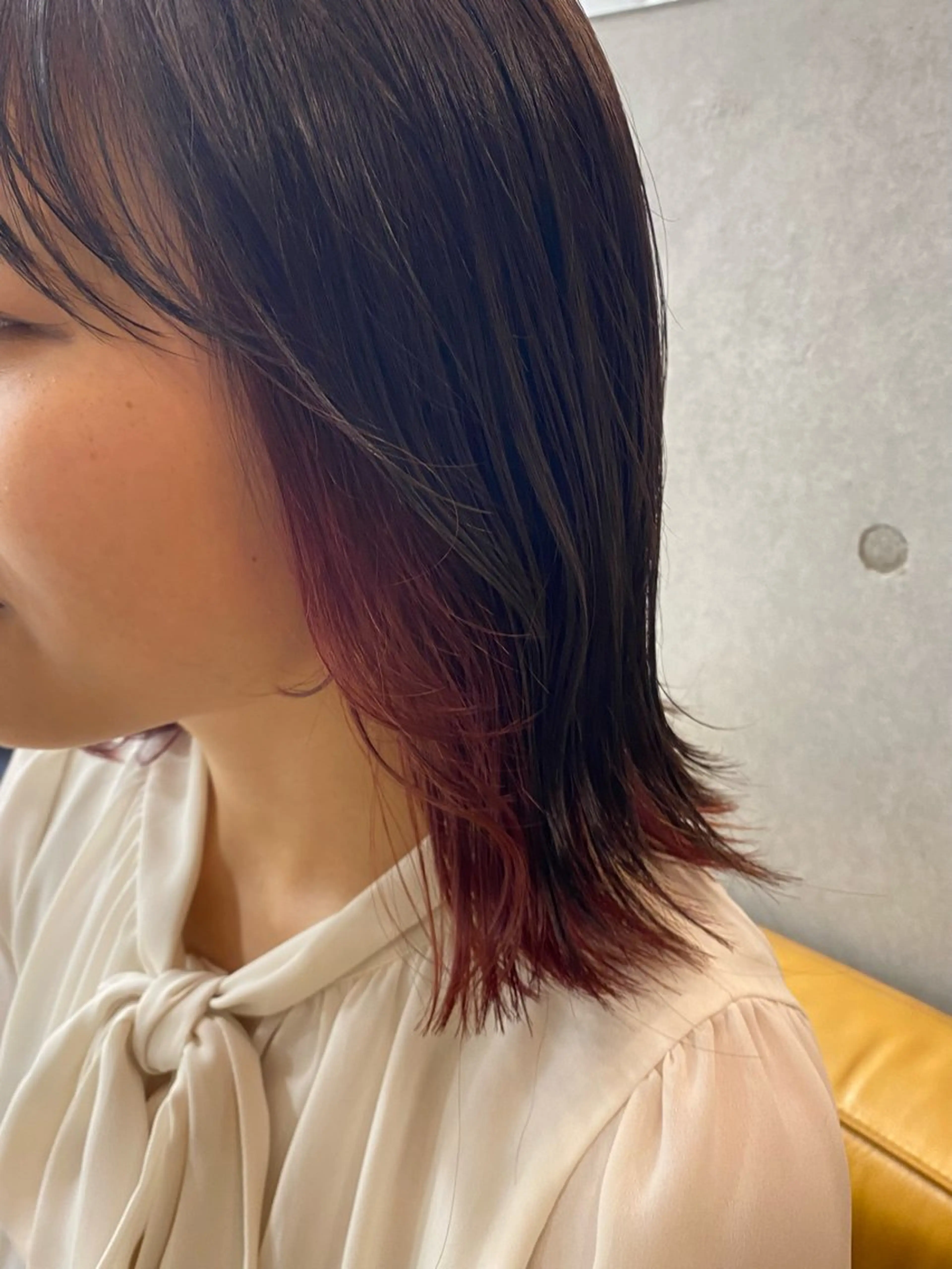 ミディアム 🍂透明感ベージュ カラー🍂森部杏菜のヘアスタイル