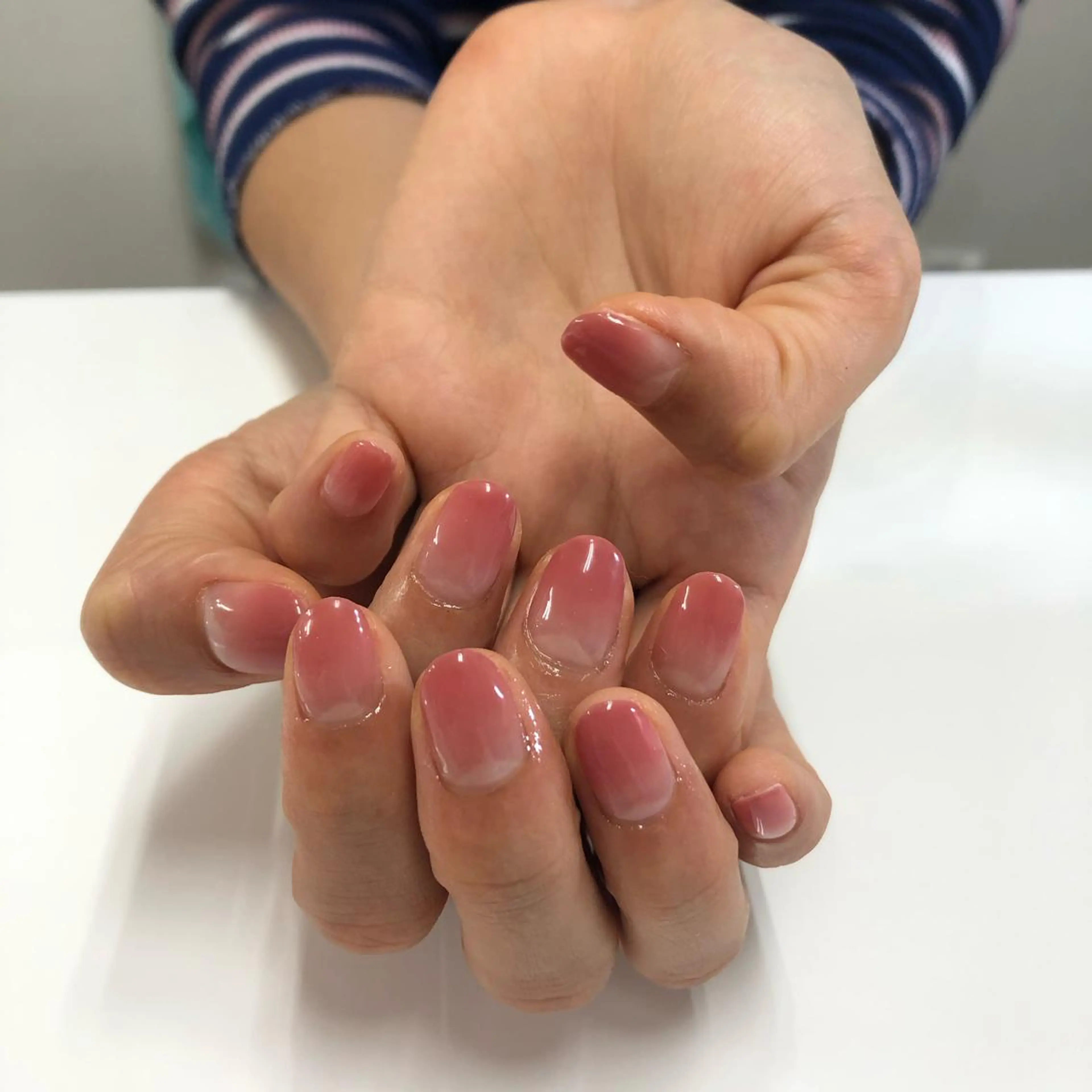 ネイル 吉田 芹菜のネイルデザイン