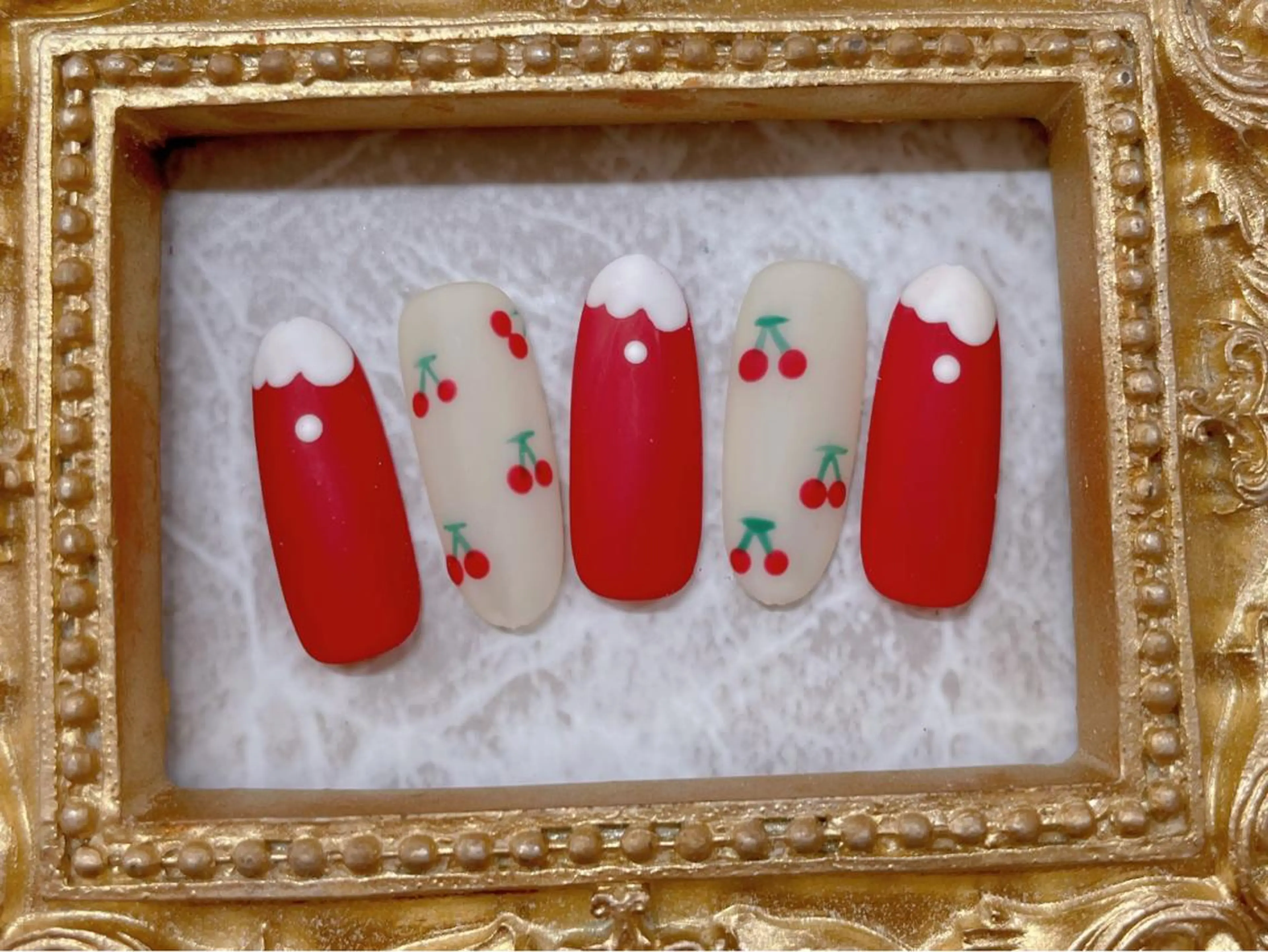 ネイル ハンドネイル マジック ミラーのネイルデザイン