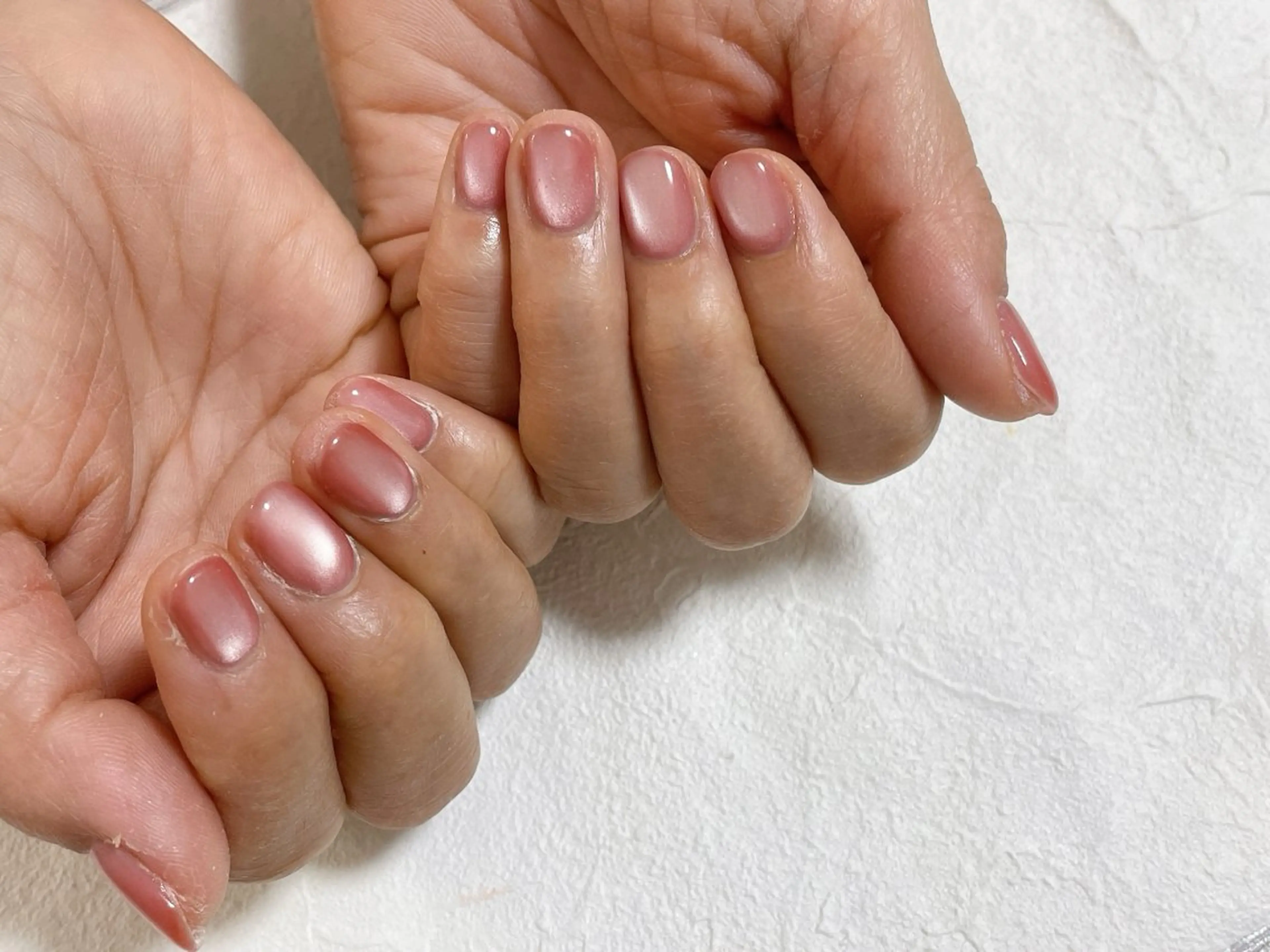 ネイル オーロラネイル フラワーネイル フットネイル フレンチネイル ジェルネイル ハンドネイル mogunail &blowのネイルデザイン