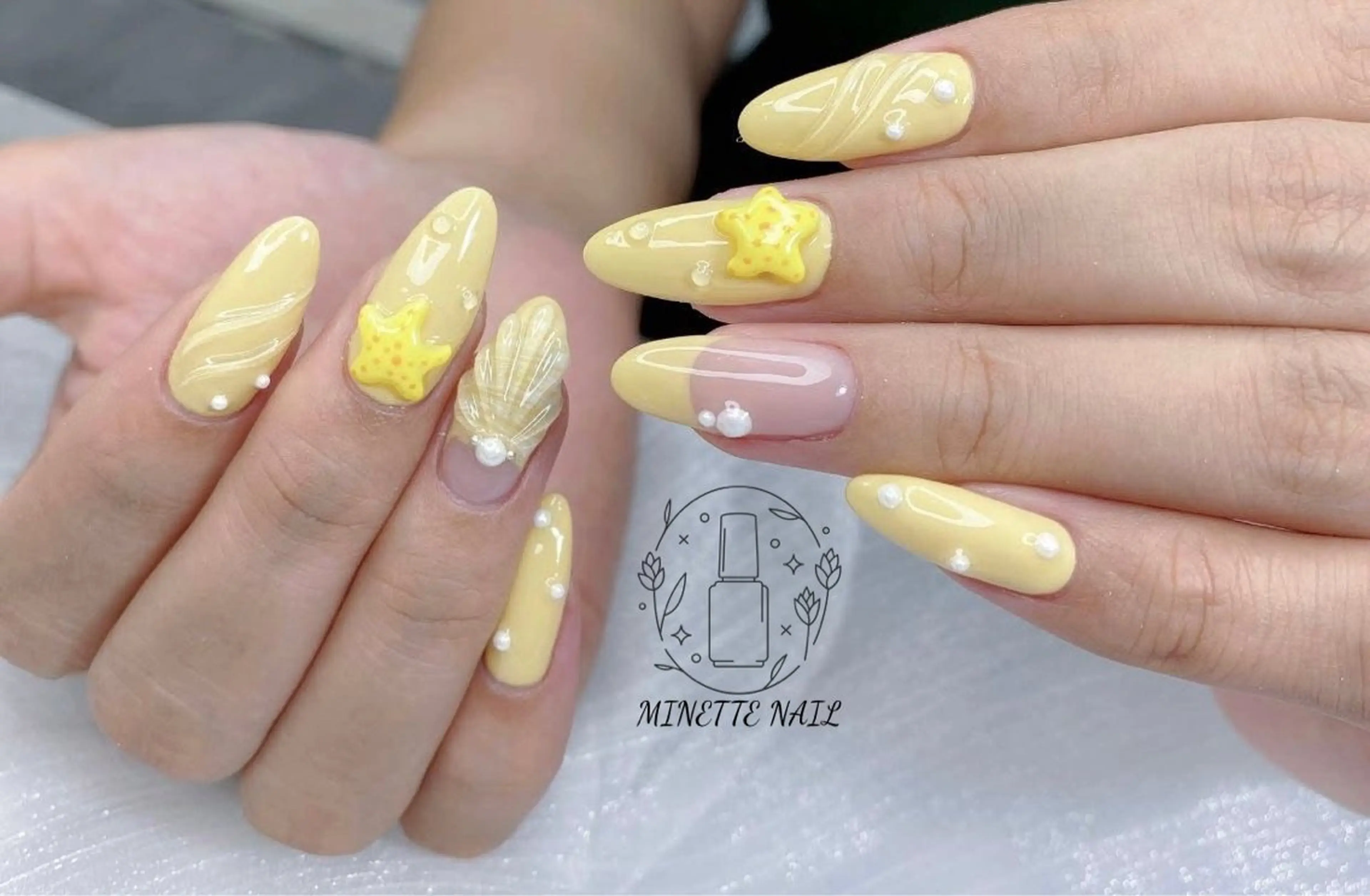 ネイル Minette nailHuongのネイルデザイン