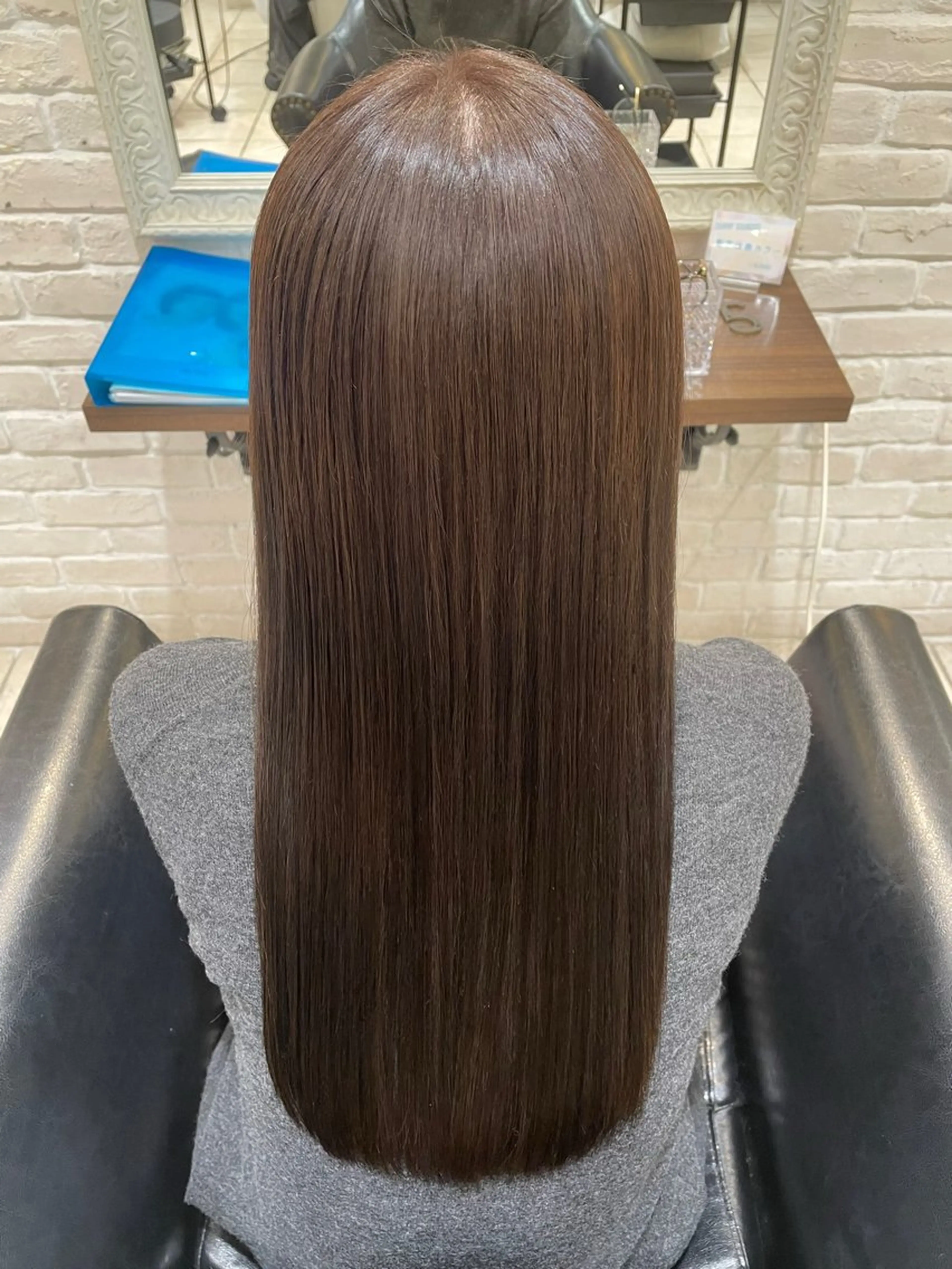 カラー ベージュカラー 透明感カラー ラテベージュ ヘアカラー トリートメント 🌼 misaki 🌼のヘアスタイル