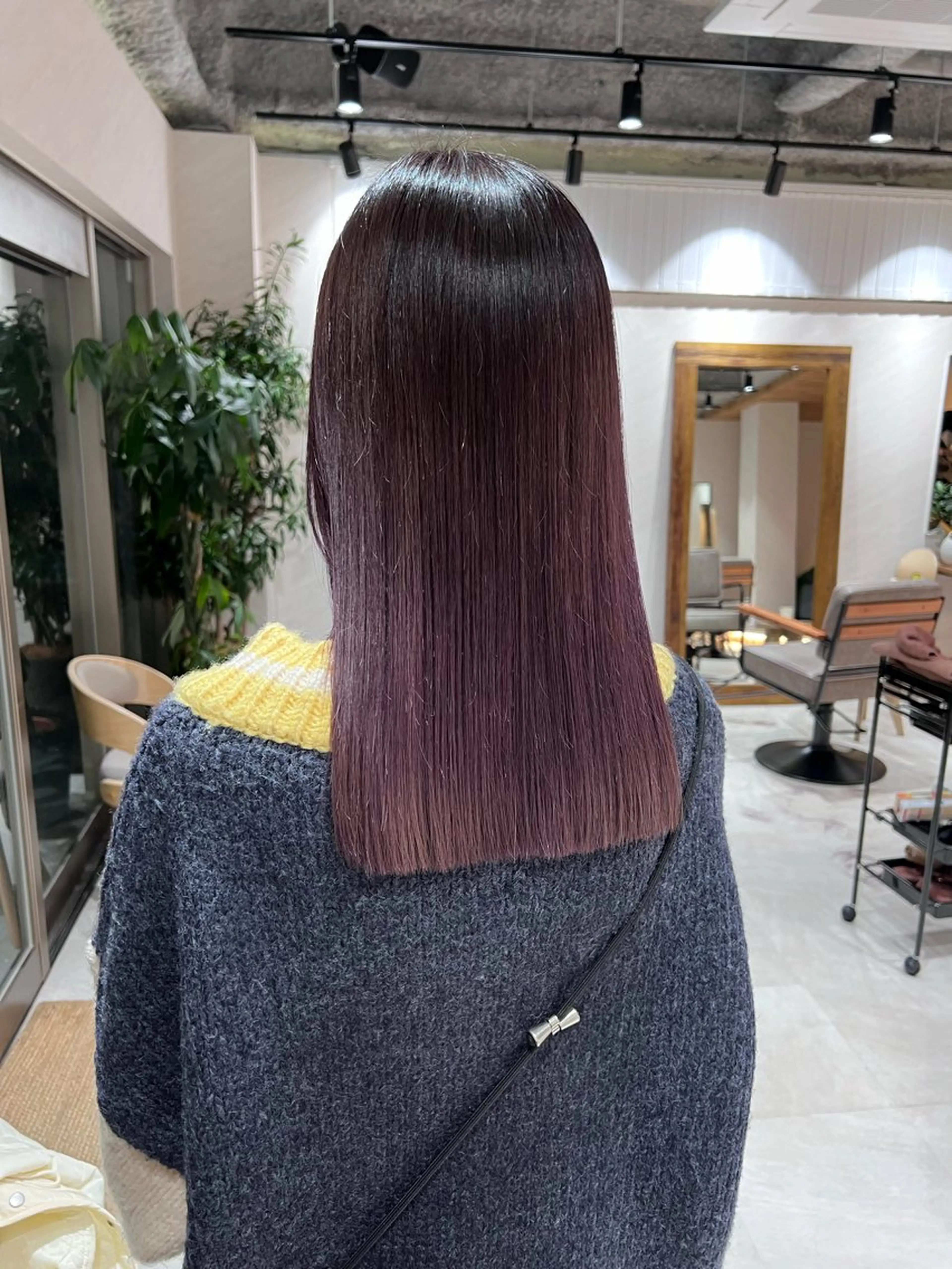 ミディアム カラー デザインカラー グラデーションカラー ラベンダーカラー ピンクカラー カット ヘアカラー トリートメント ヘアセット 🌟小顔カット🌟 レイヤーカットボブのヘアスタイル