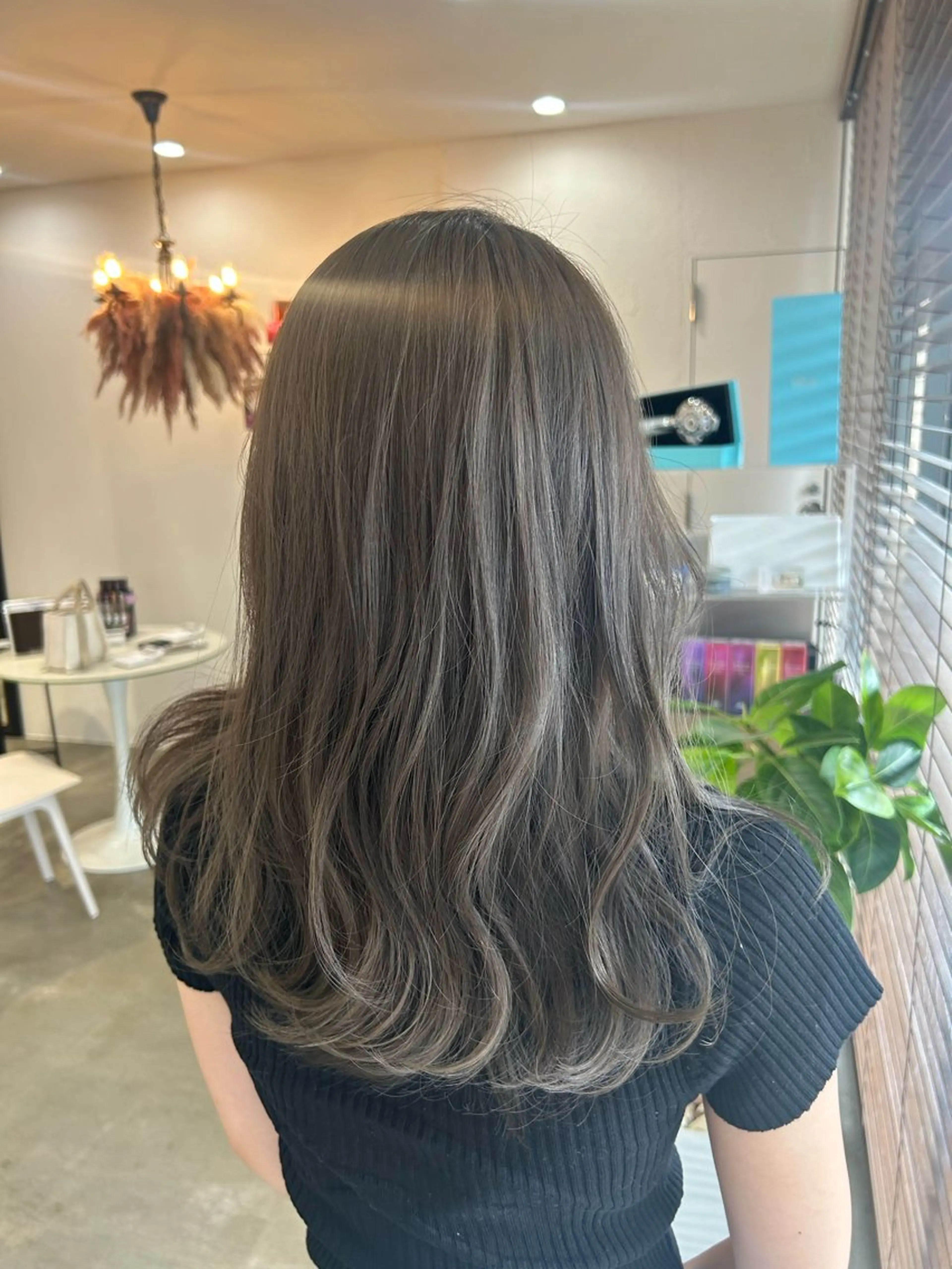 ロング stylist 🌼 SHIONのヘアスタイル