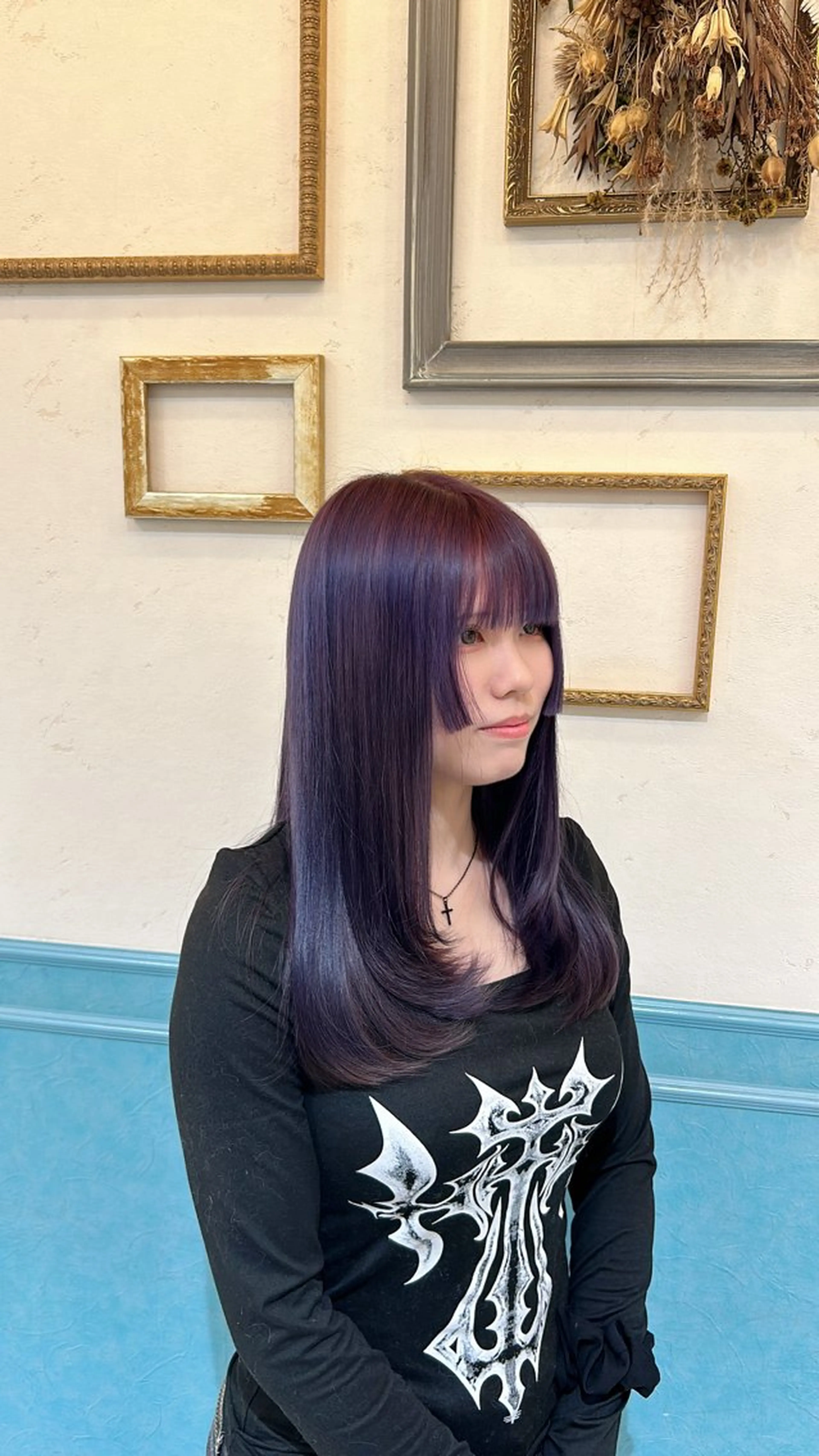ロング カラー レイヤーカット ヘアカラー 河野 穂香のヘアスタイル