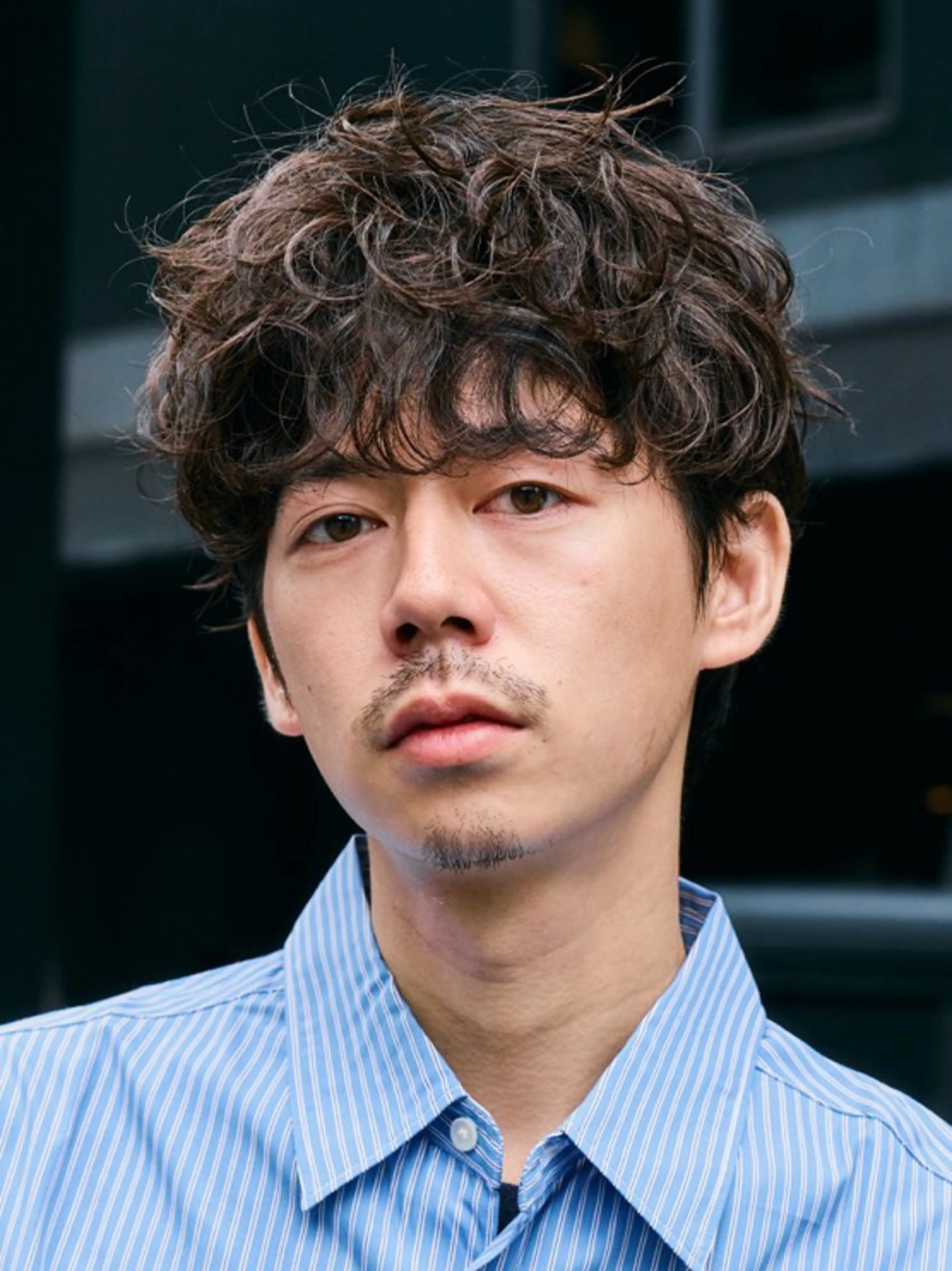 パーマ メンズ マッシュパーマ fifth岡村優作のヘアスタイル