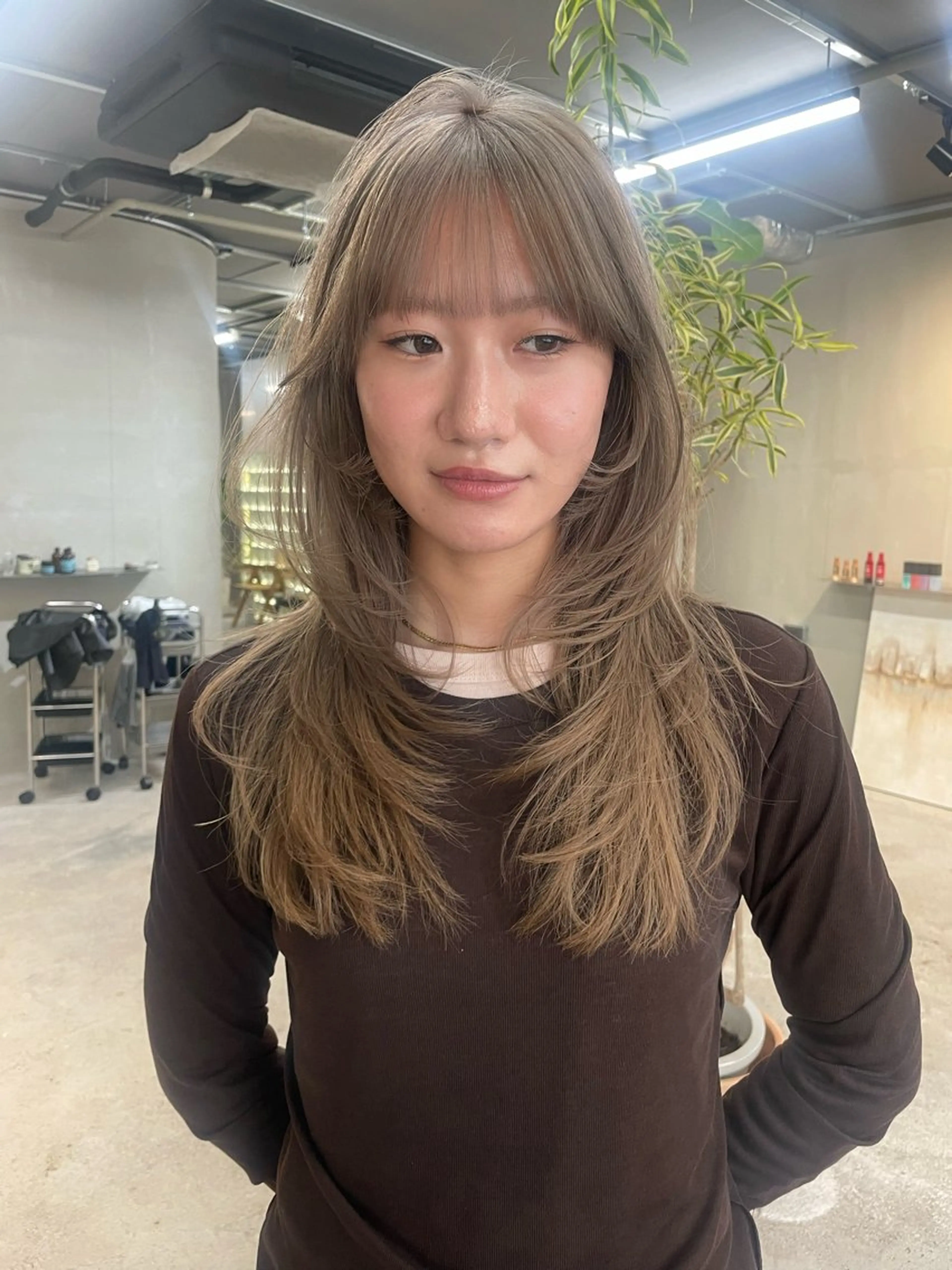 ロング WA KOのヘアスタイル