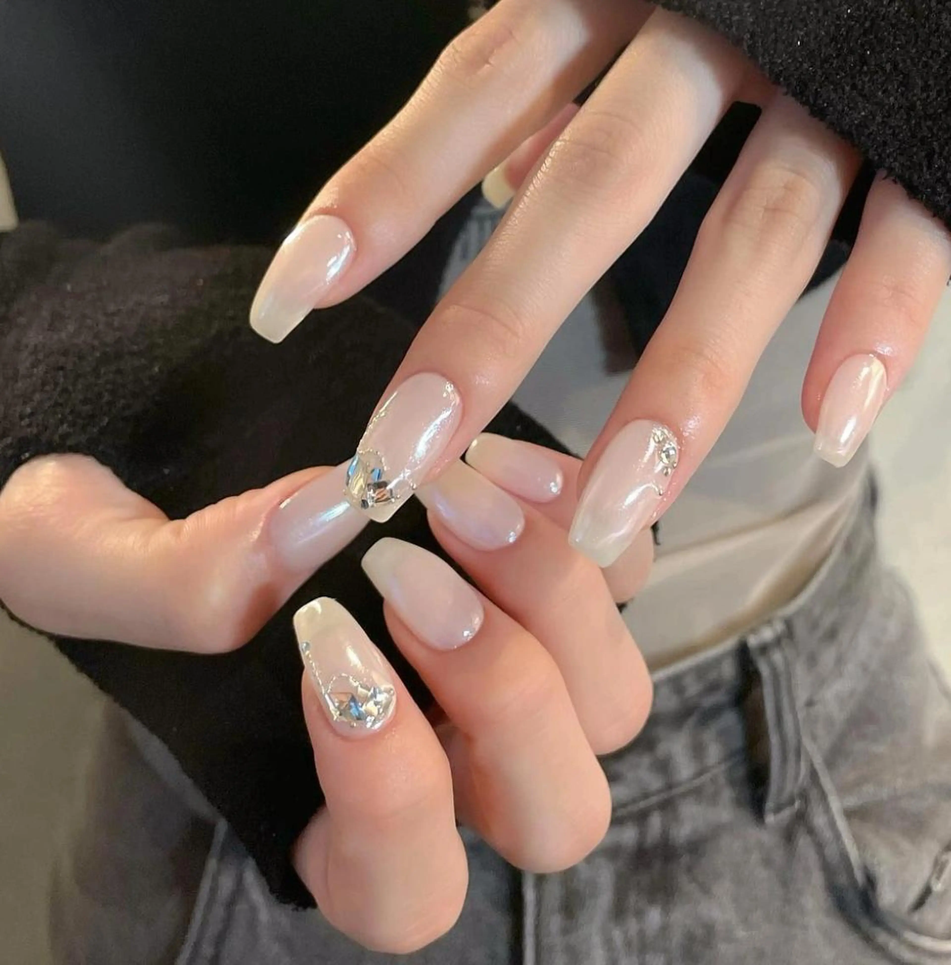 ネイル アートネイル 長さ出し ネイルチップ 🎀kira 長さだし💗モチ最高のネイルデザイン